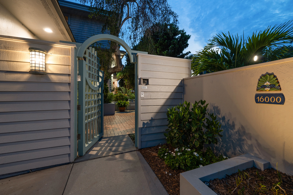 Redington Beach, Florida, 33708, United States, 3 Bedrooms Bedrooms, ,4 BathroomsBathrooms,Residential,For Sale,2014078