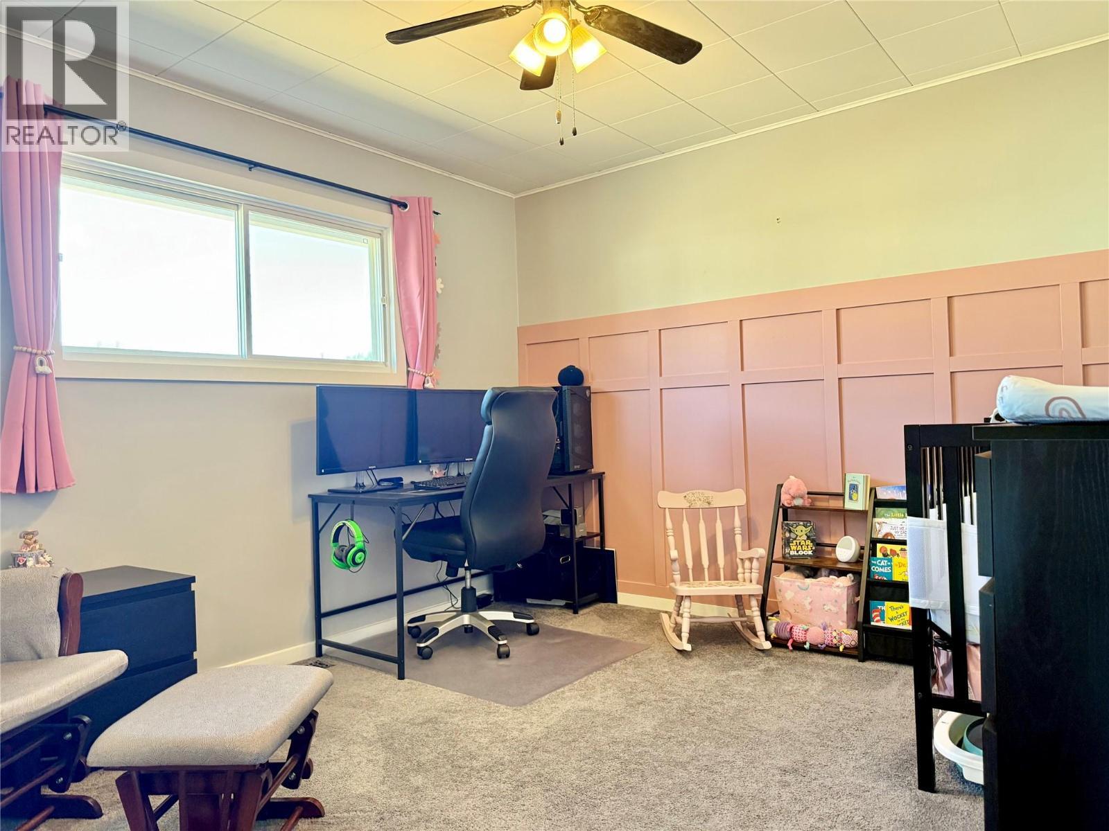 GRAND FORKS, British Columbia, V0H 1H2, CA, 4 Bedrooms Bedrooms, ,1 BathroomBathrooms,Residential,For Sale,1918245