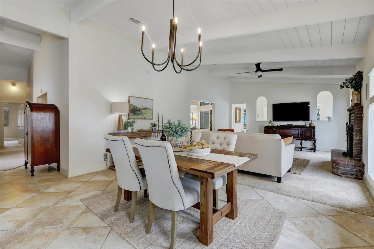 Auburn, California, 95602, United States, 3 Bedrooms Bedrooms, ,4 BathroomsBathrooms,Residential,For Sale,2020675