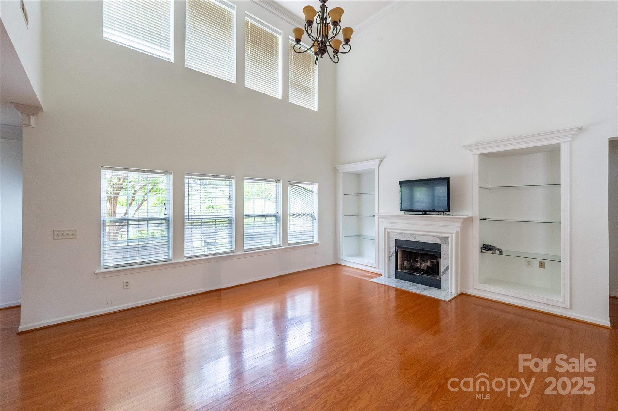 Charlotte, North Carolina, 28213, United States, 4 Bedrooms Bedrooms, ,3 BathroomsBathrooms,Residential,For Sale,1794508