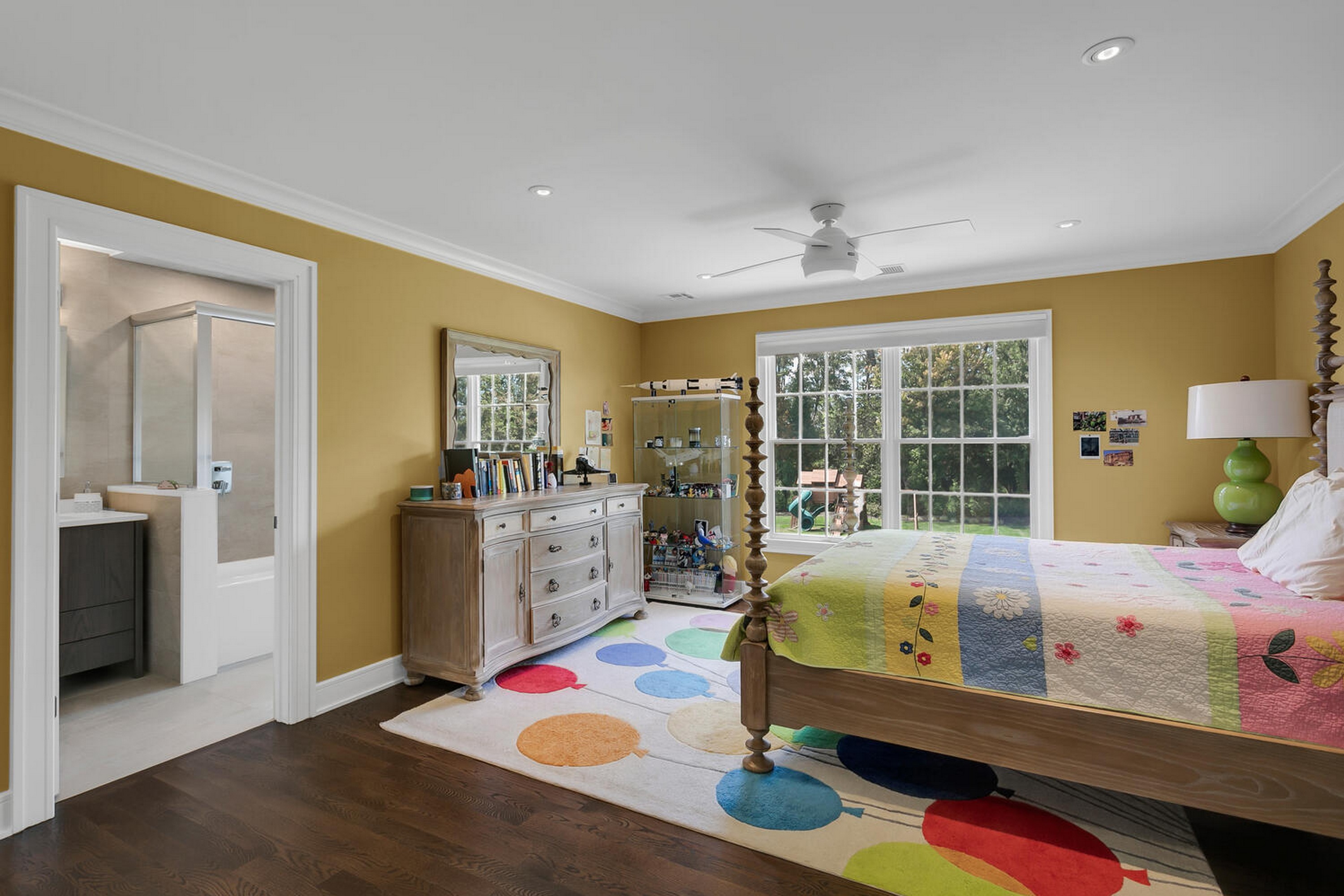  3 Bretwood Dr N - 物件實景