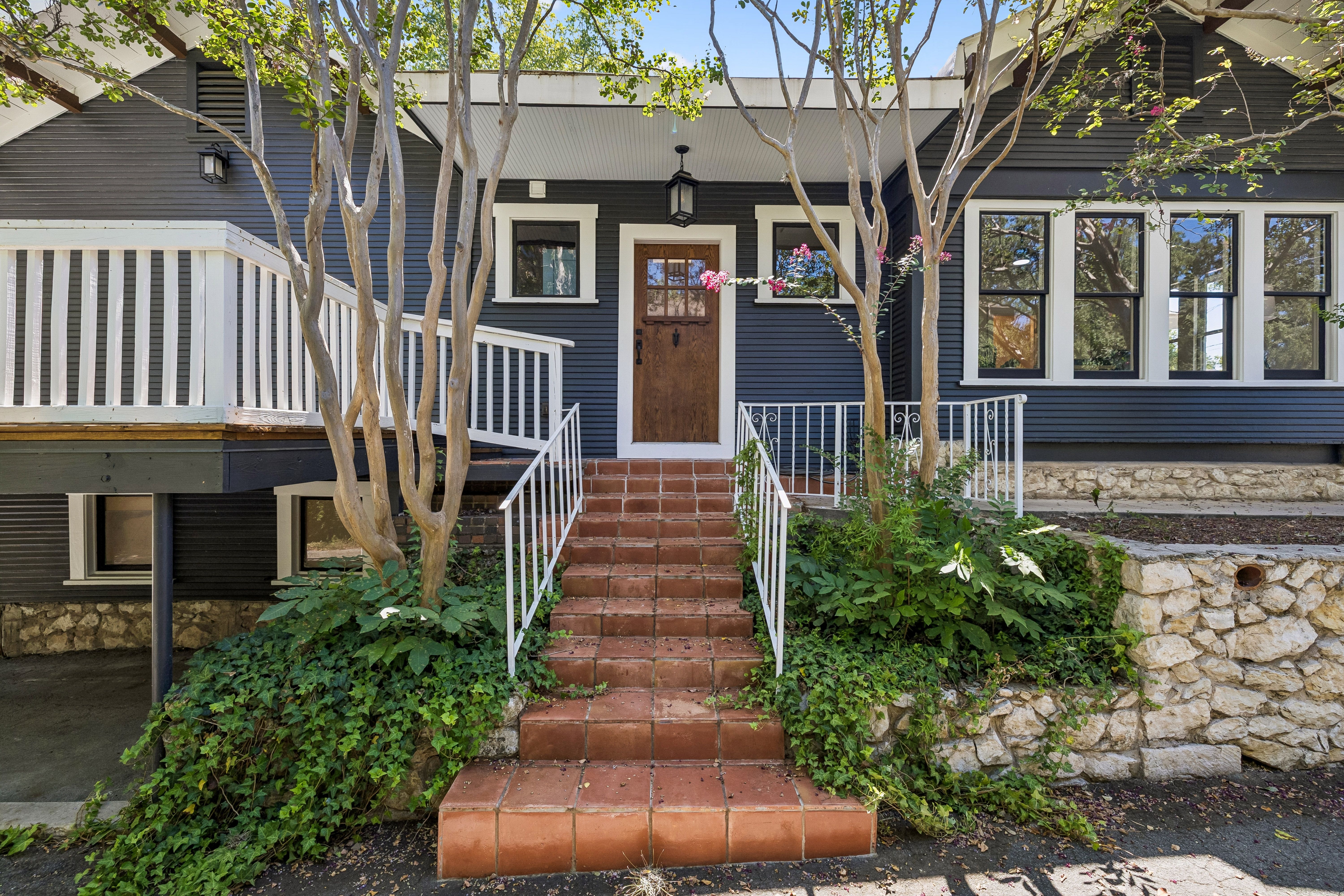  1926 Alamo Heights Charm - 物件實景