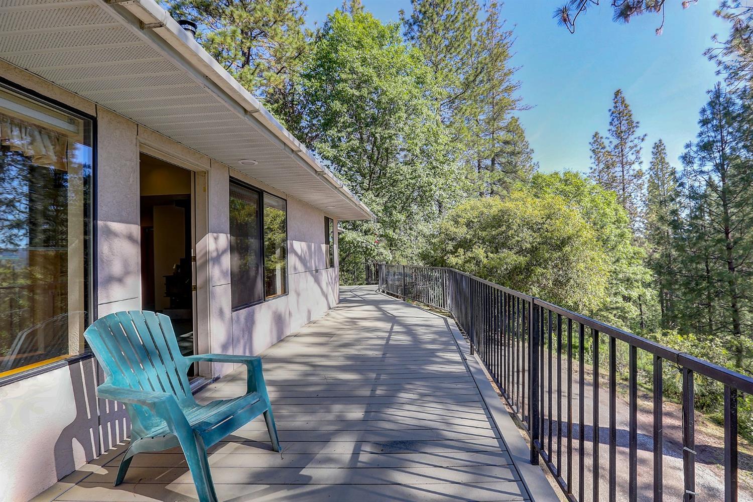 Grass Valley, California, 95949, United States, 3 Bedrooms Bedrooms, ,3 BathroomsBathrooms,Residential,For Sale,1842602