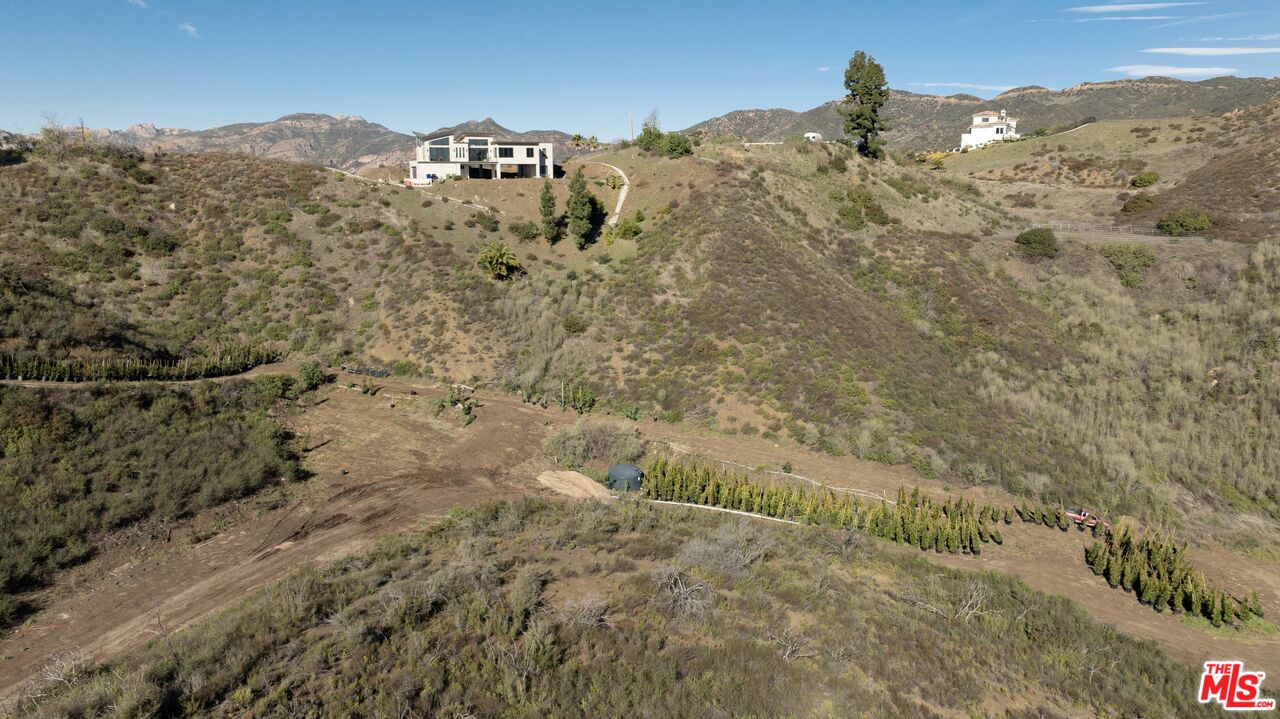 Malibu, California, 90265, United States, 2 Bedrooms Bedrooms, ,2 BathroomsBathrooms,Residential,For Sale,1795604
