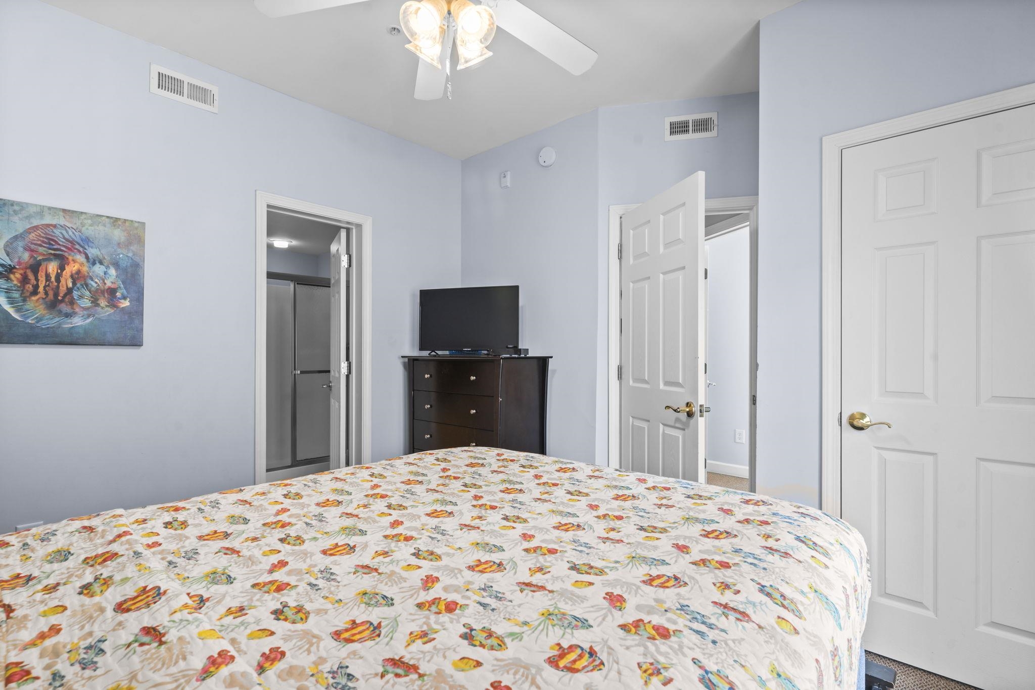 North Myrtle Beach, South Carolina, 29582, United States, 6 Bedrooms Bedrooms, ,4 BathroomsBathrooms,Residential,For Sale,2028384