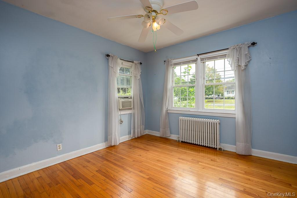 Nanuet, New York, 10954, United States, 3 Bedrooms Bedrooms, ,2 BathroomsBathrooms,Residential,For Sale,1942137