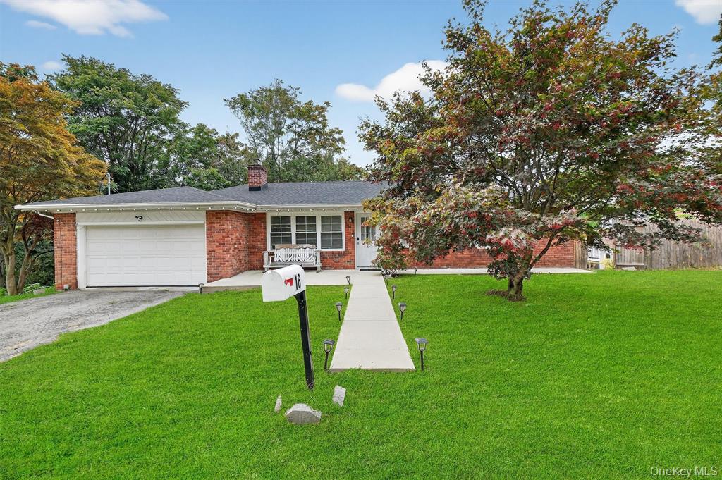 New Windsor, New York, 12553, United States, 4 Bedrooms Bedrooms, ,2 BathroomsBathrooms,Residential,For Sale,1977430