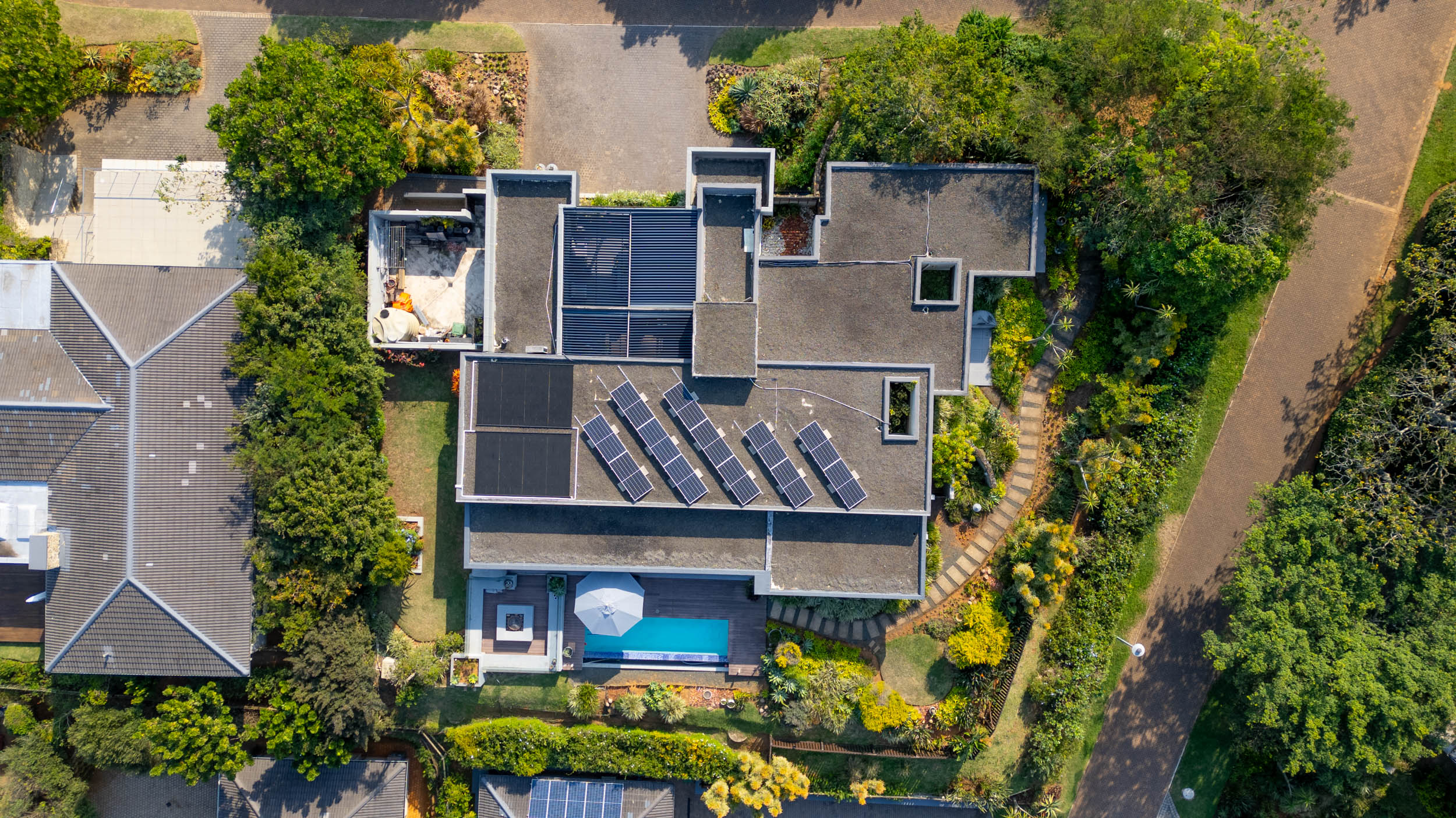  Contemporary Coastal Luxury with Panoramic Ocean Views in Brettenwood Estate - 物件實景