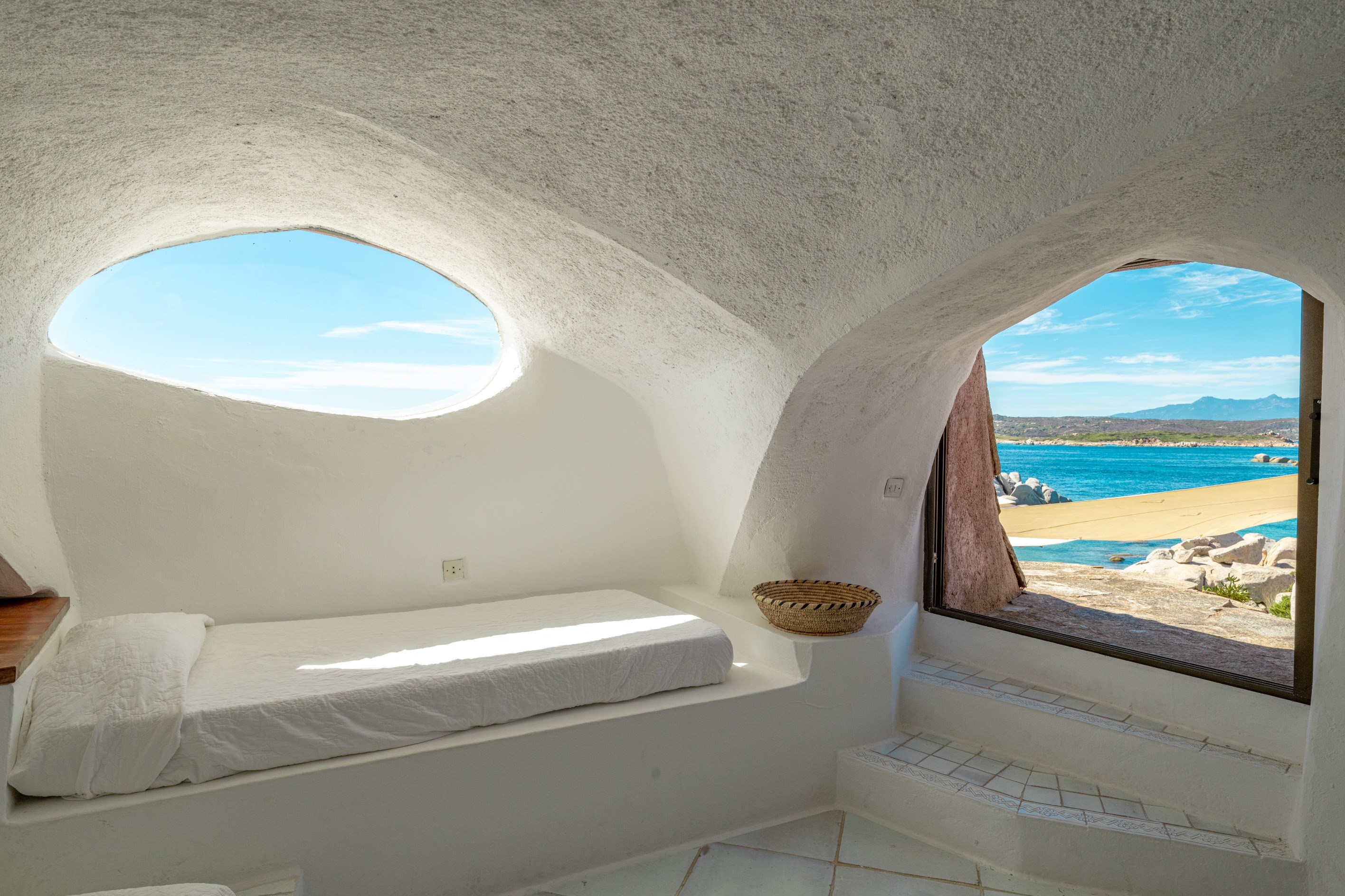  SALE : Waterfront property - Private cove - Architect Savin Couelle - Ile de Ca… - 物件實景