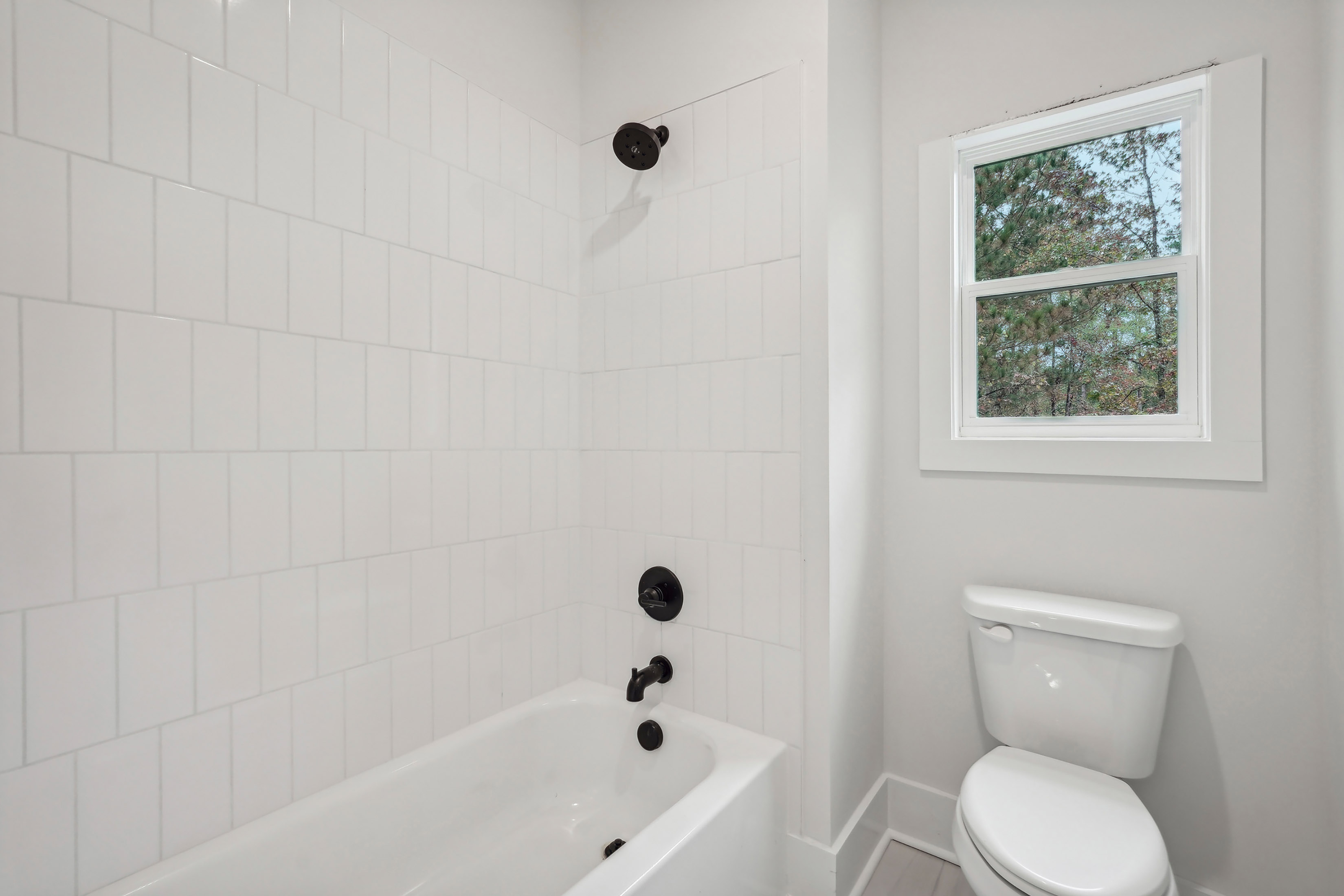  Incredible Opportunity to Own a Brand New Home in Harbor Club on Lake Oconee - 物件實景