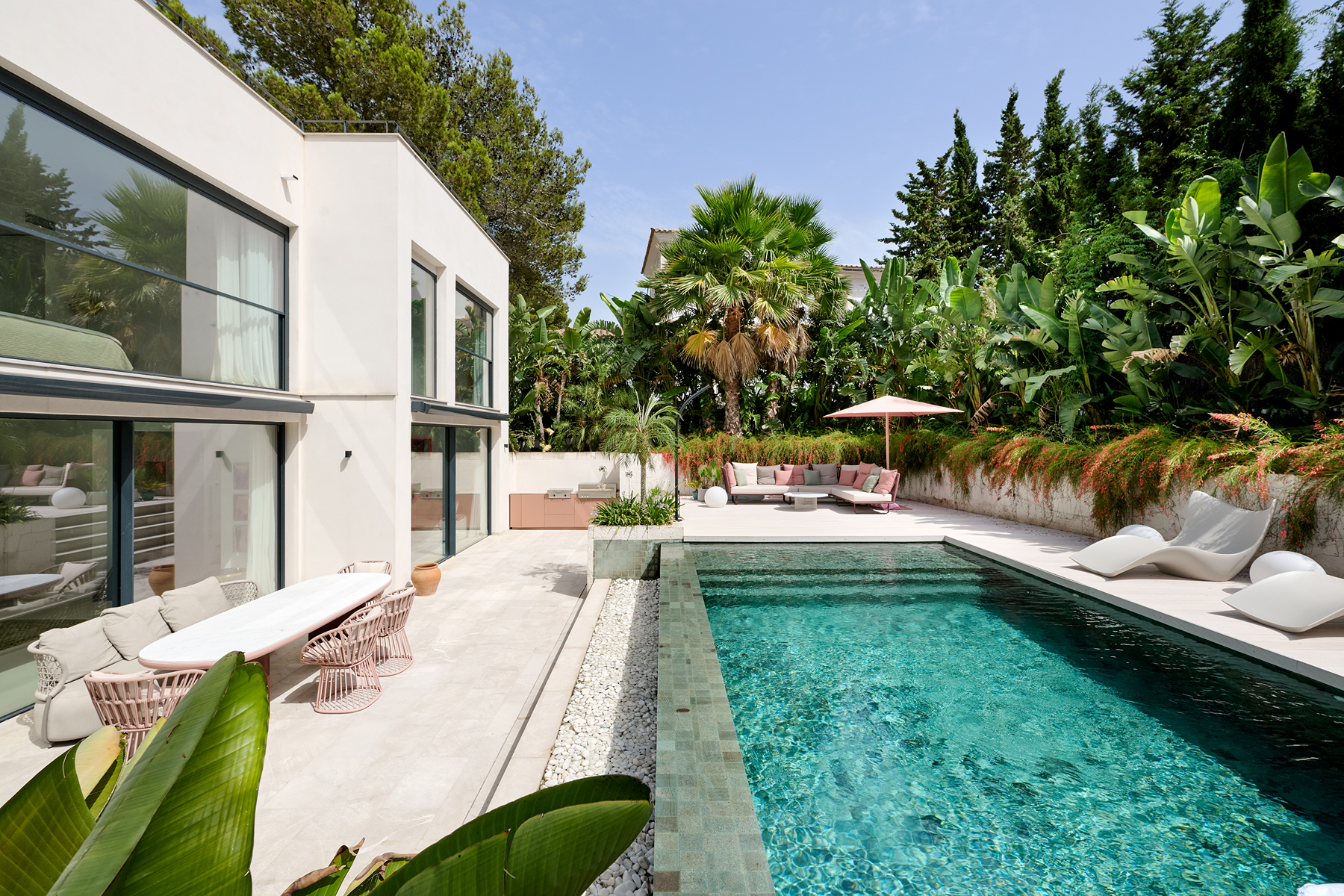  Renovated villa with pool and garden in Santa Ponsa, Mallorca - 物件實景