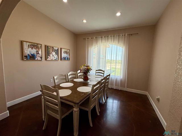 Lake Arthur, New Mexico, 88253, United States, 4 Bedrooms Bedrooms, ,4 BathroomsBathrooms,Residential,For Sale,1977233