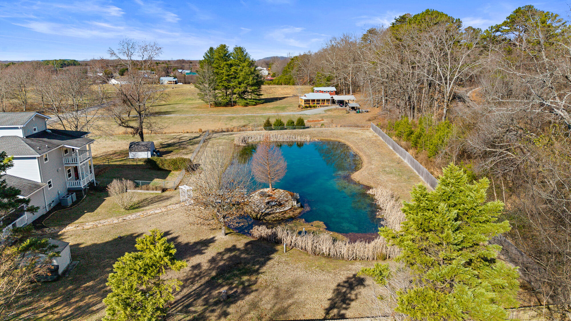 Delano, Tennessee, 37325, United States, 4 Bedrooms Bedrooms, ,4 BathroomsBathrooms,Residential,For Sale,2005353