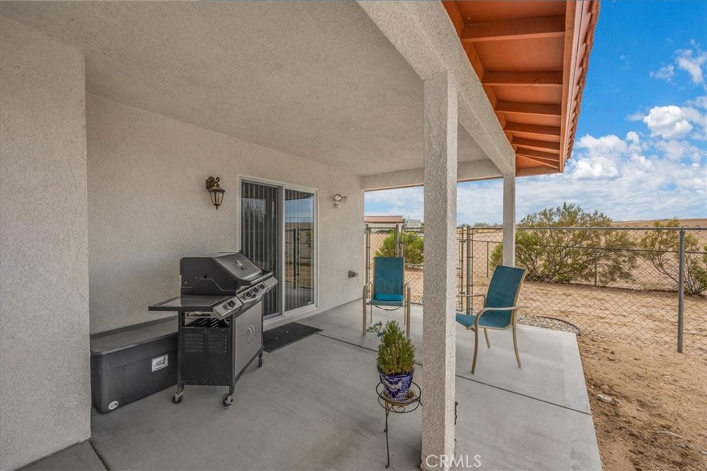 Hesperia, California, 92345, United States, 6 Bedrooms Bedrooms, ,4 BathroomsBathrooms,Residential,For Sale,1942920