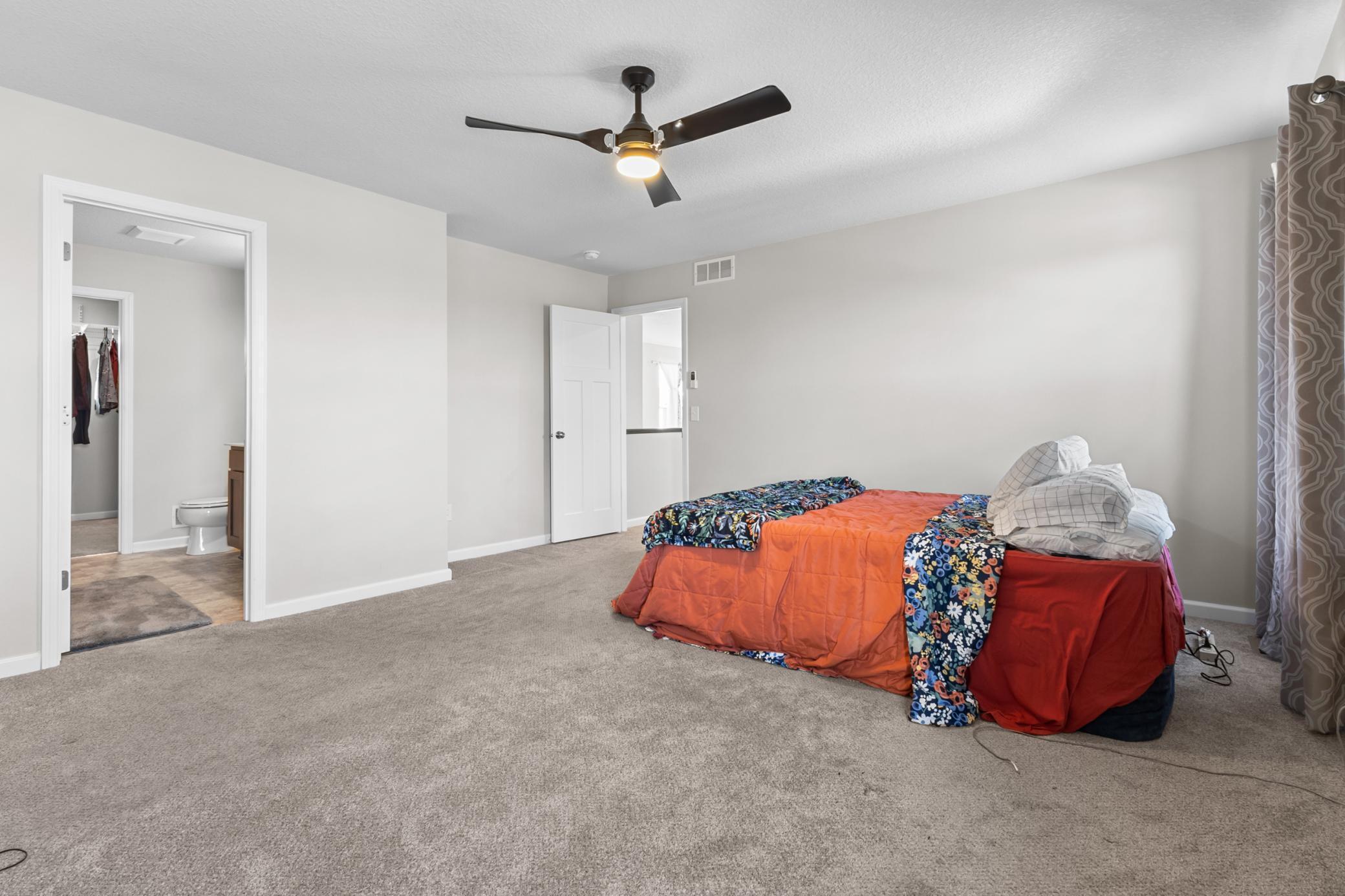 Farmington, Minnesota, 55024, United States, 4 Bedrooms Bedrooms, ,2 BathroomsBathrooms,Residential,For Sale,1991916