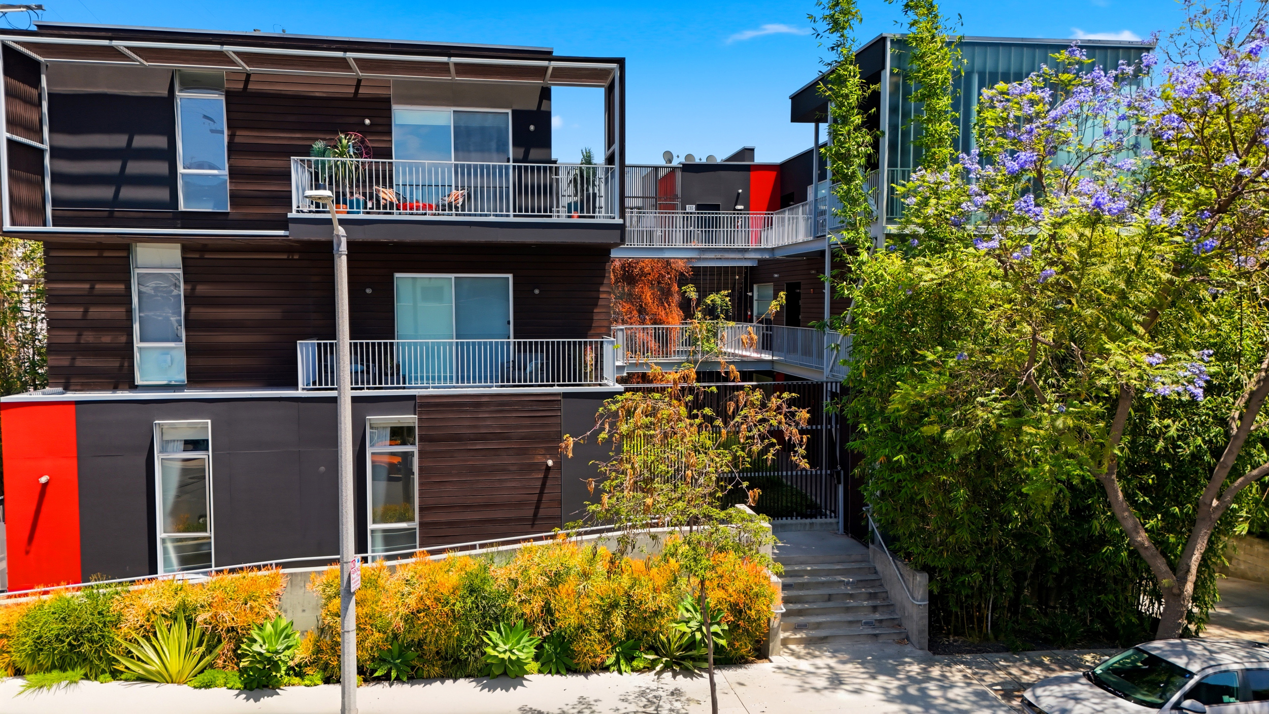  1050 North Gardner Street #3 - 物件實景