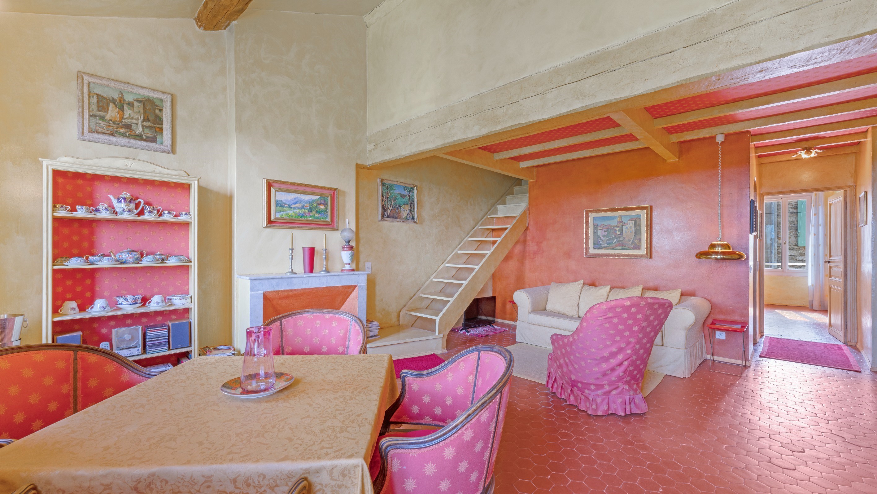  Top floor duplex apartment with sea view, 3 bedrooms, heart of Ramatuelle villa… - 物件實景