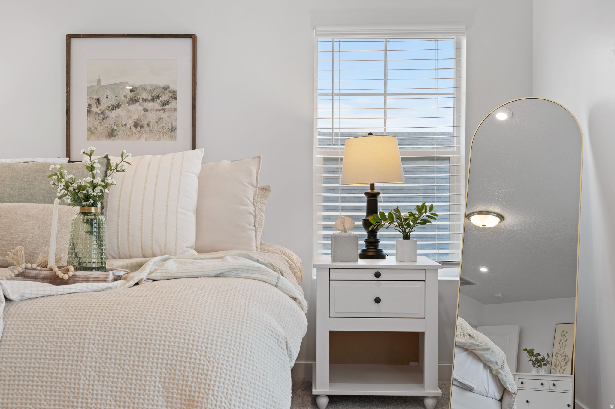 West Jordan, Utah, 84081, United States, 4 Bedrooms Bedrooms, ,3 BathroomsBathrooms,Residential,For Sale,2001617