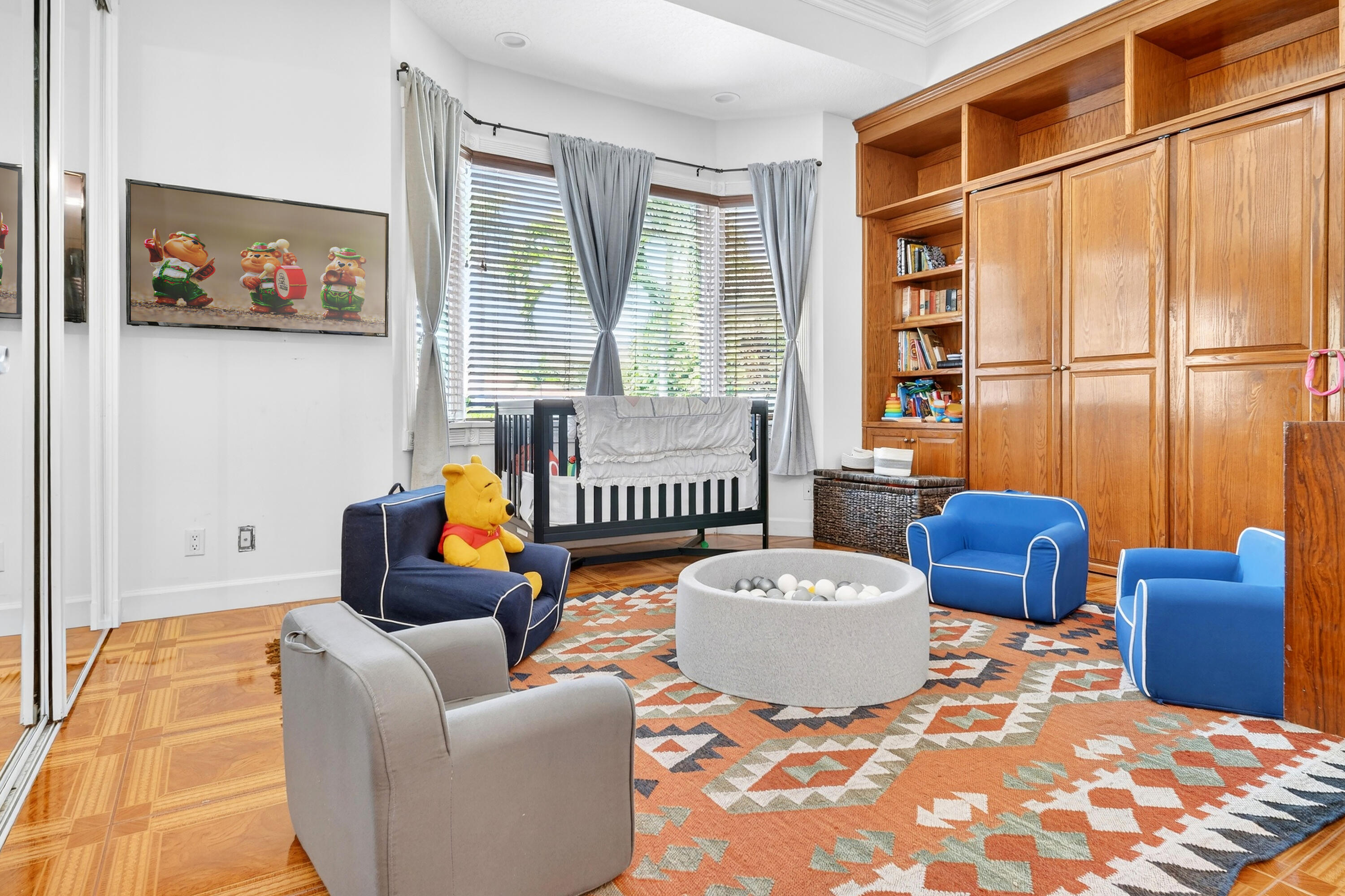 West Palm Beach, Florida, 33401, United States, 4 Bedrooms Bedrooms, ,5 BathroomsBathrooms,Residential,For Sale,2002916