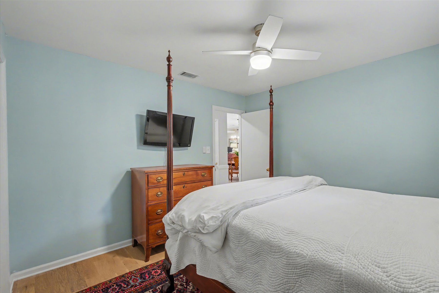  Lovely Updated Cottage in The Landings Gated Community - 物件實景