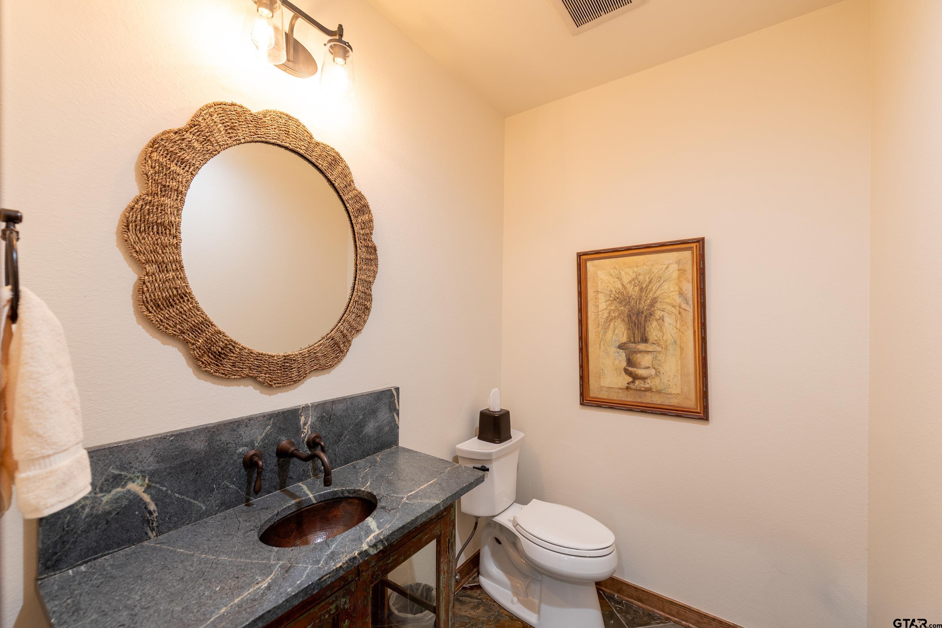 Scroggins, Texas, 75480, United States, 4 Bedrooms Bedrooms, ,5 BathroomsBathrooms,Residential,For Sale,1981840