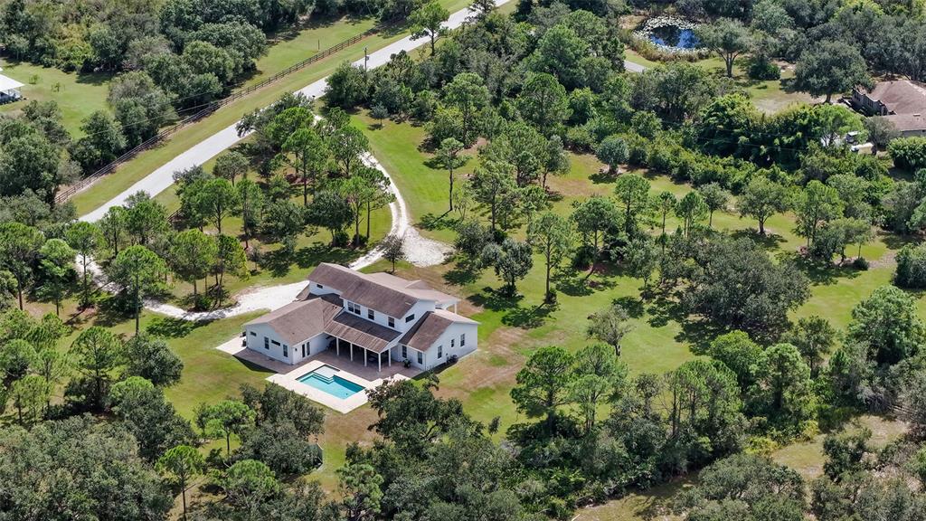 Sarasota, Florida, 34240, United States, 4 Bedrooms Bedrooms, ,4 BathroomsBathrooms,Residential,For Sale,1987822