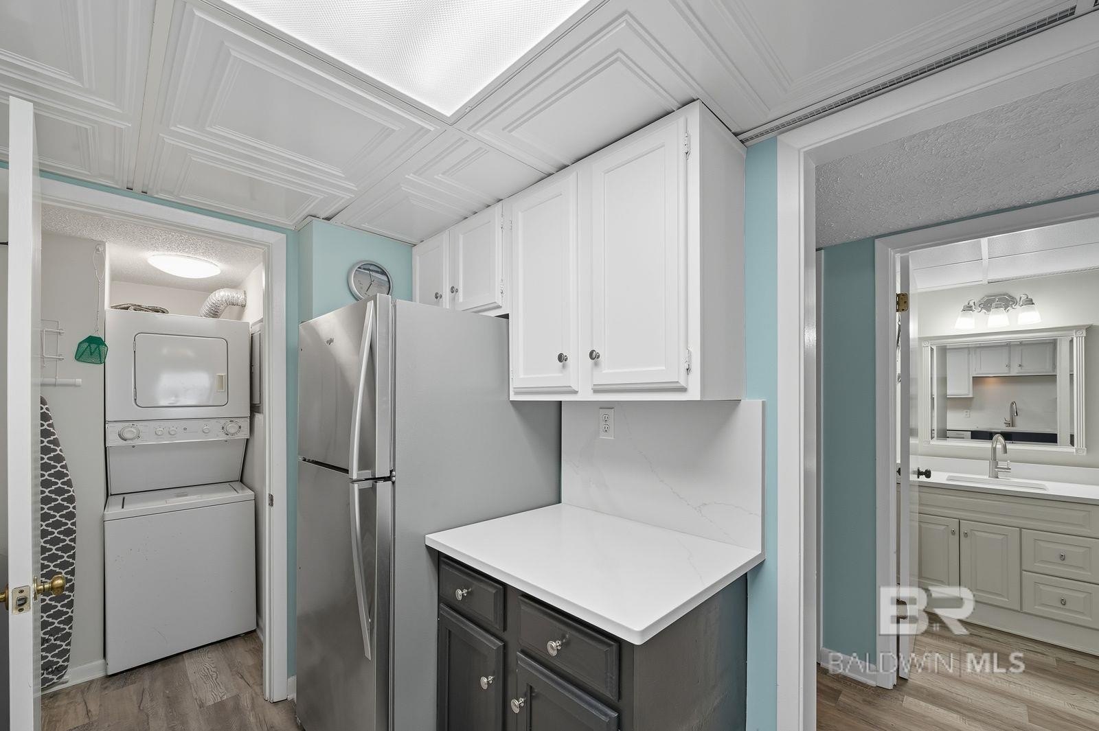 Gulf Shores, Alabama, 36542, United States, 2 Bedrooms Bedrooms, ,2 BathroomsBathrooms,Residential,For Sale,1982697