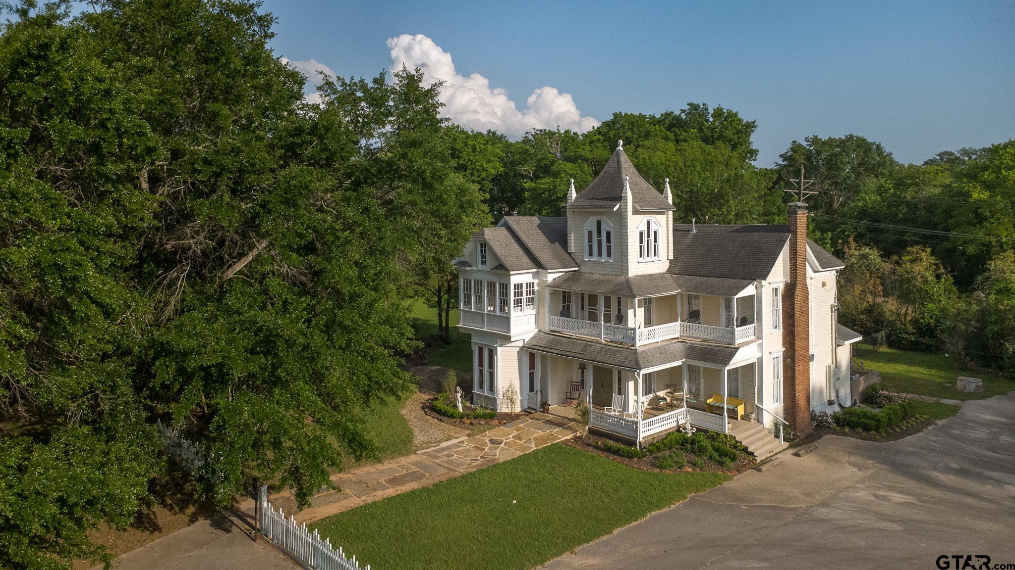 Jacksonville, Texas, 75766, United States, 5 Bedrooms Bedrooms, ,4 BathroomsBathrooms,Residential,For Sale,2000635