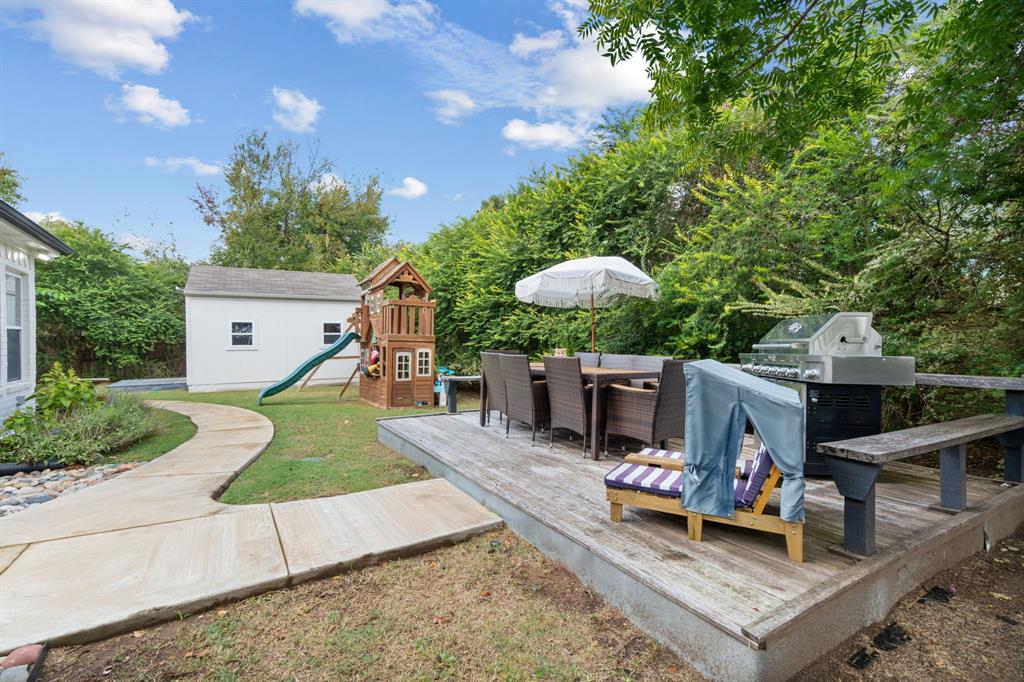 Waxahachie, Texas, 75165, United States, 3 Bedrooms Bedrooms, ,3 BathroomsBathrooms,Residential,For Sale,1987029