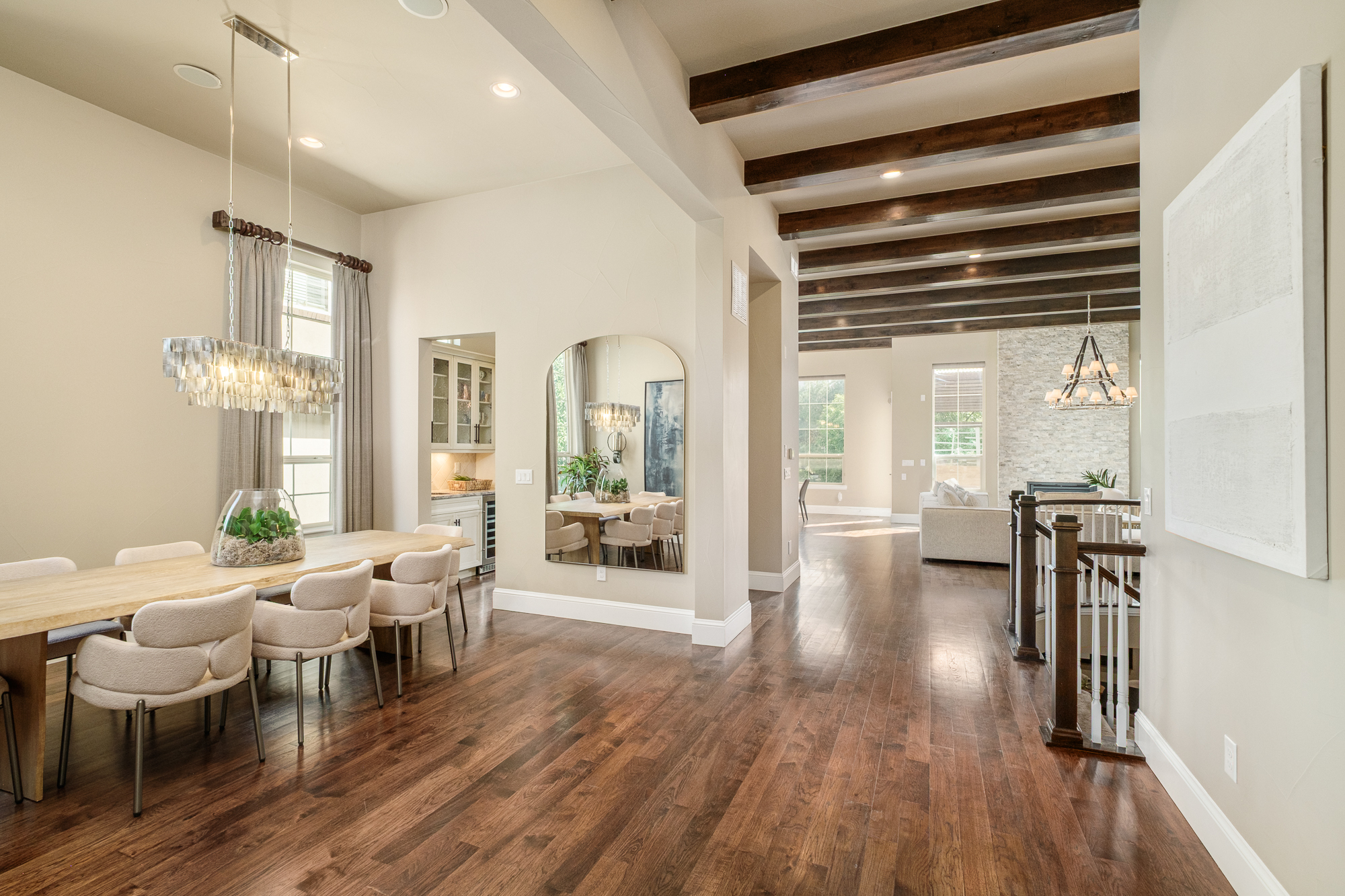  where  luxury meets modern convenience - 物件實景