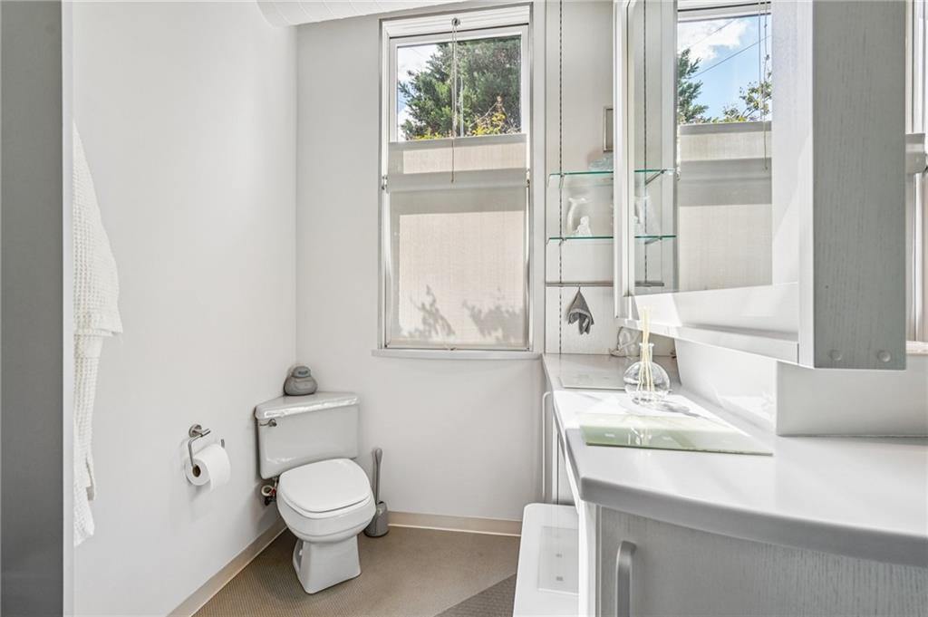 Atlanta, Georgia, 30313, United States, 2 Bedrooms Bedrooms, ,3 BathroomsBathrooms,Residential,For Sale,1978100