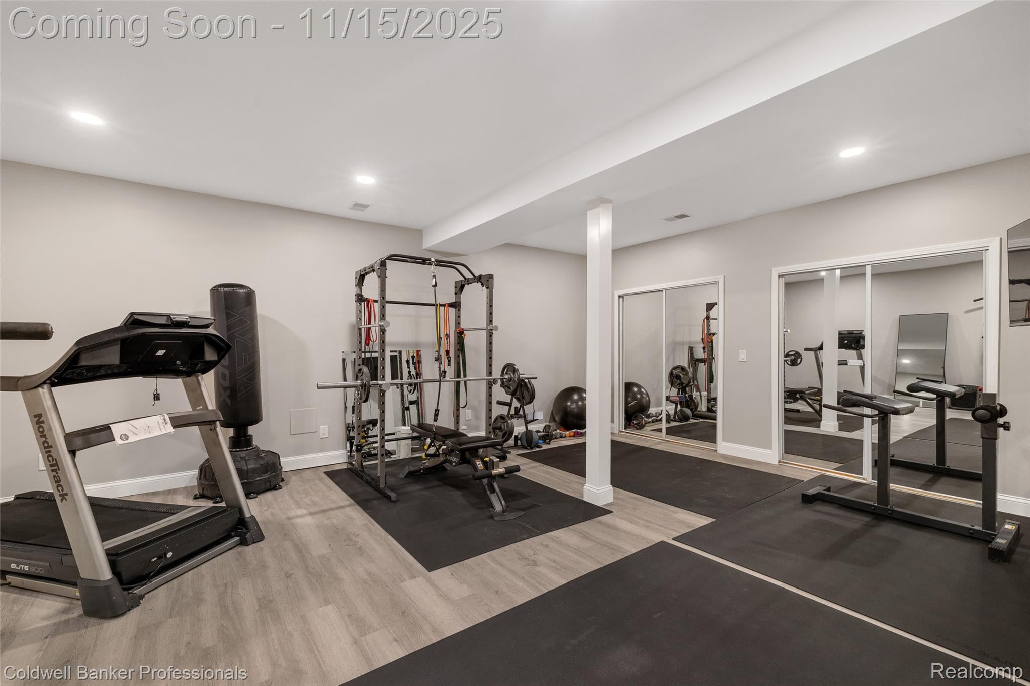 Clarkston, Michigan, 48348, United States, 4 Bedrooms Bedrooms, ,4 BathroomsBathrooms,Residential,For Sale,1992858