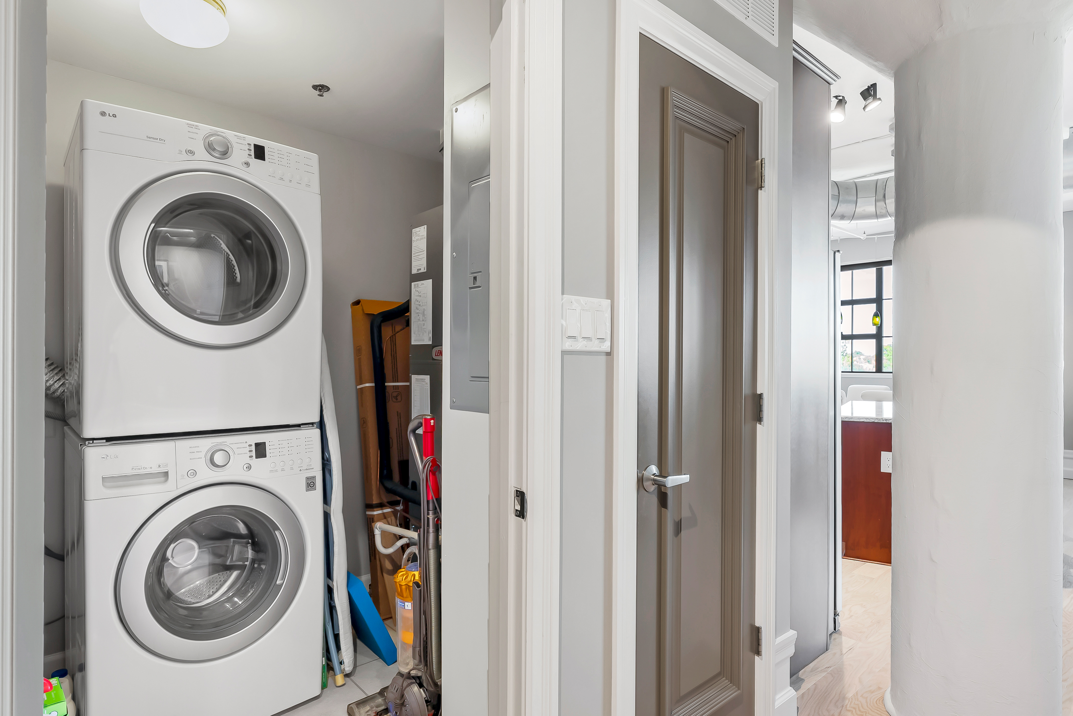  Experience sophisticated urban living at the Maison Lofts - 物件實景