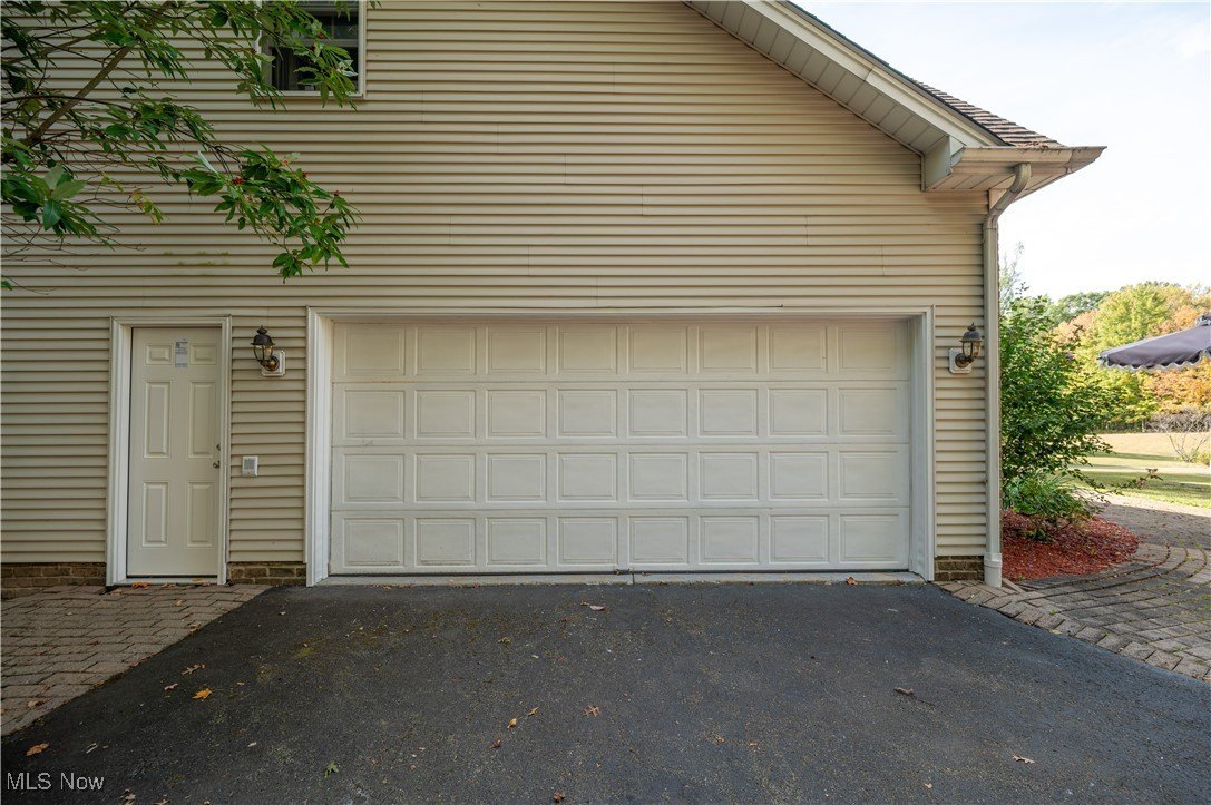 Canfield, Ohio, 44406, United States, 4 Bedrooms Bedrooms, ,3 BathroomsBathrooms,Residential,For Sale,1976342