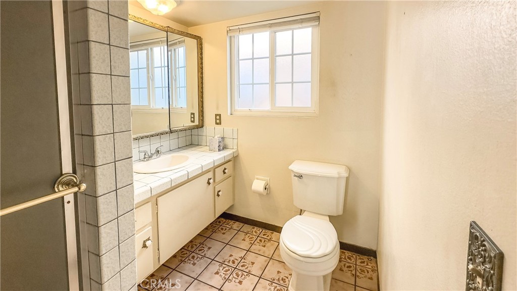 Carson, California, 90745, United States, 4 Bedrooms Bedrooms, ,2 BathroomsBathrooms,Residential,For Sale,1900835