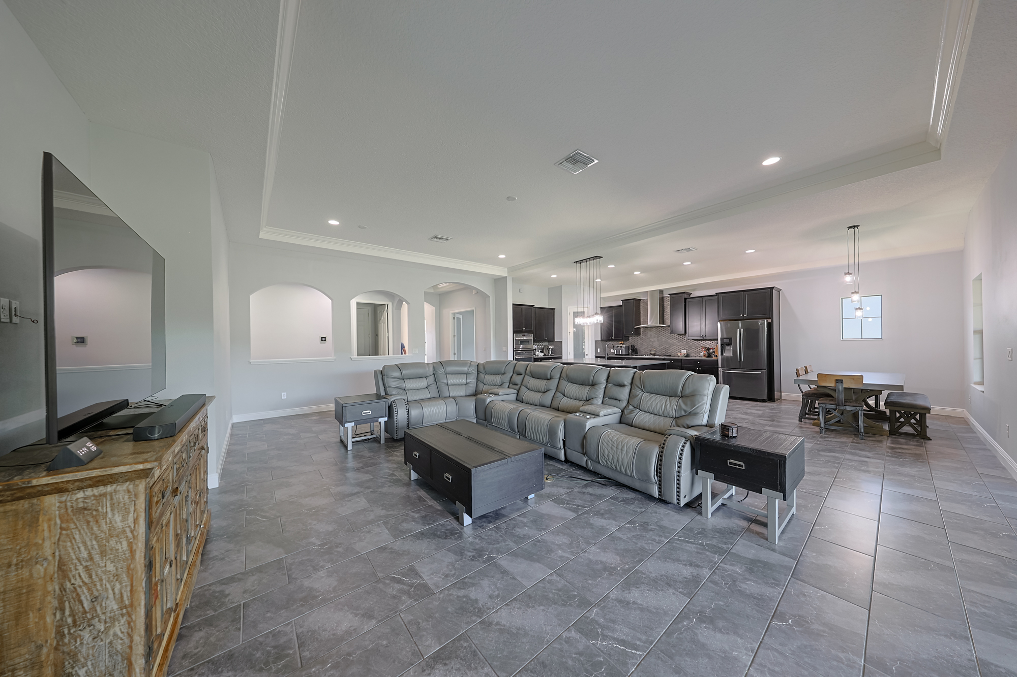 Apollo Beach, Florida, 33572, United States, 4 Bedrooms Bedrooms, ,3 BathroomsBathrooms,Residential,For Sale,1990222