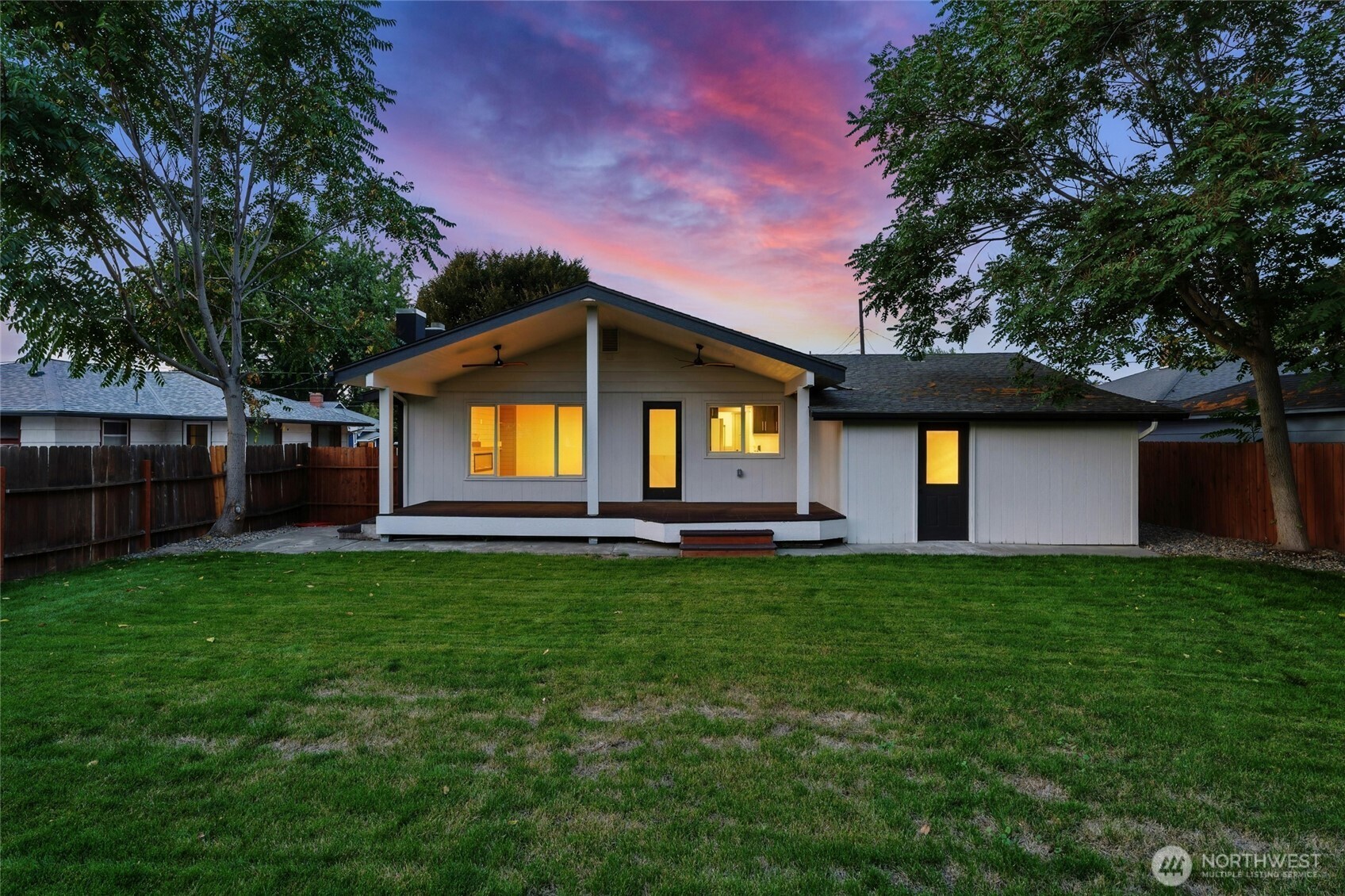 Walla Walla, Washington, 99362, United States, 5 Bedrooms Bedrooms, ,1 BathroomBathrooms,Residential,For Sale,1838642