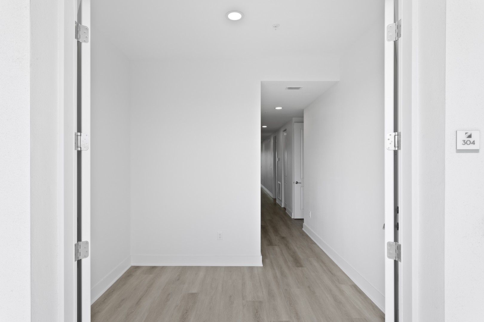 400 150th Ave # 304, Madeira Beach, Florida, 33708, United States, 3 Bedrooms Bedrooms, ,3 BathroomsBathrooms,Residential,For Sale,400 150th Ave # 304,1407196