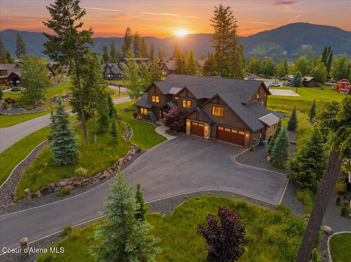 Mccall Falls Dr, Hayden, ID 83835