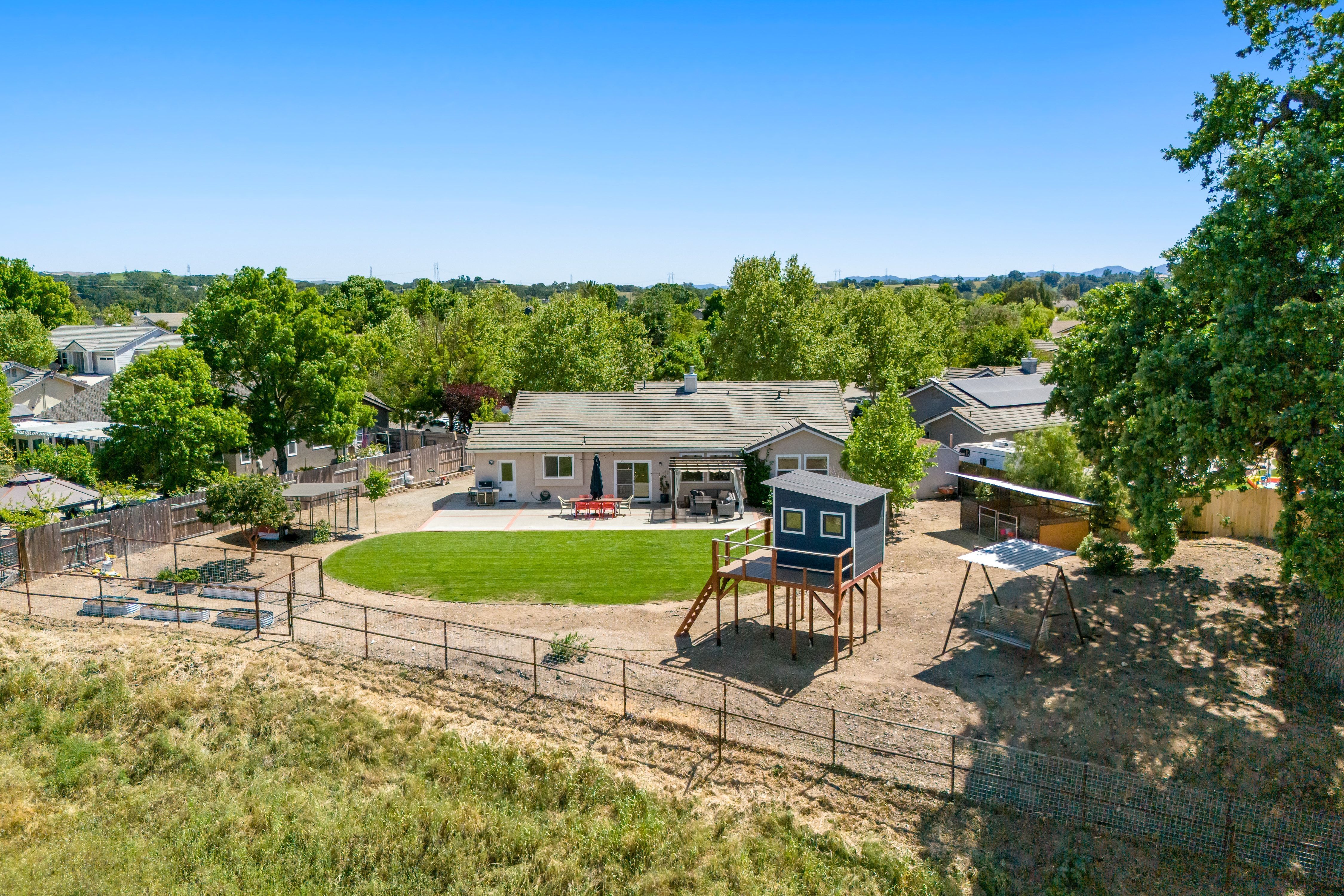  310 Whitewater Road, Templeton, CA 93465 - 物件實景