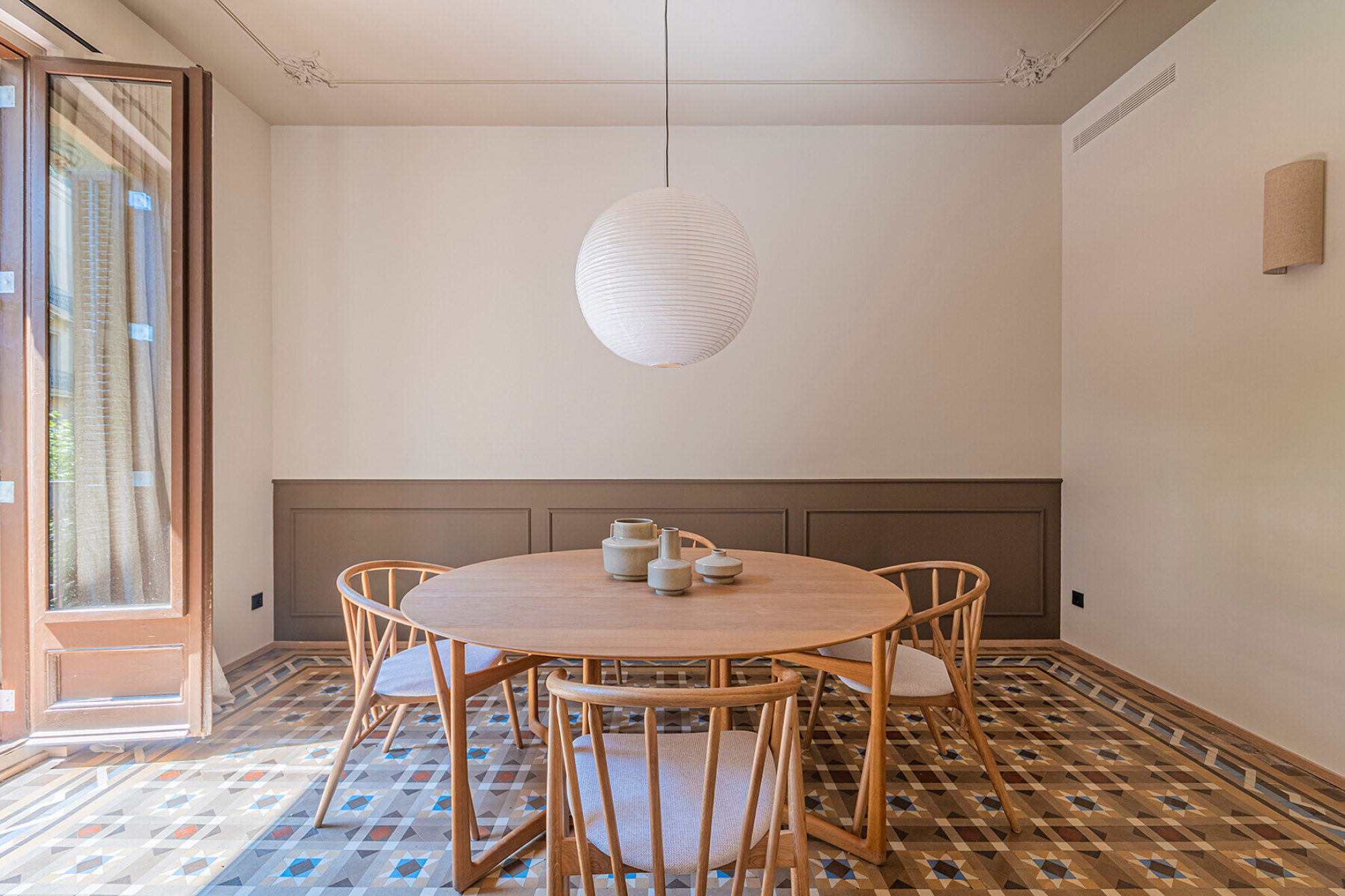  Refurbished modernist apartment in Eixample with luxury finishes - 物件實景