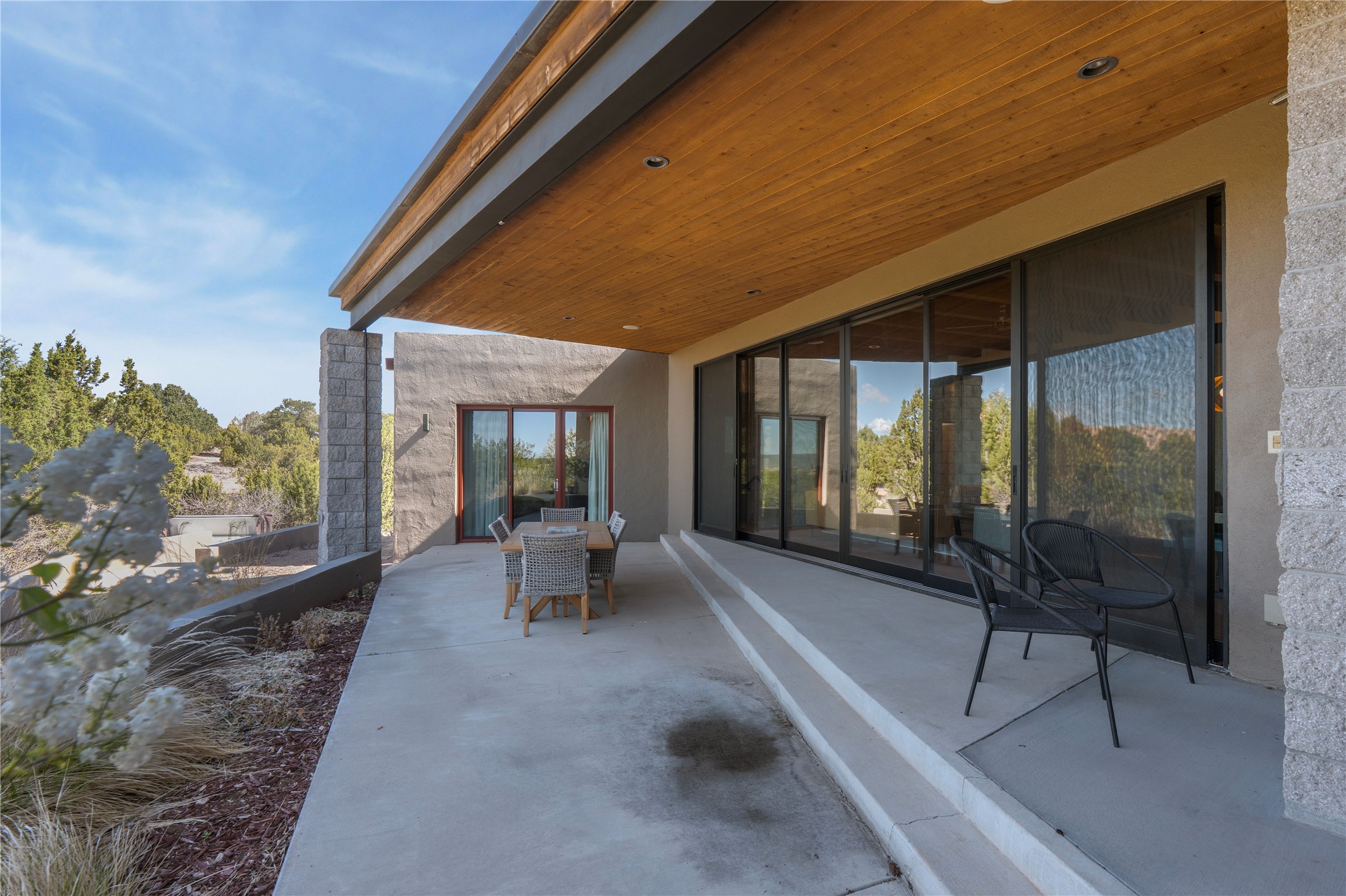  5 Sky Show - 物件實景