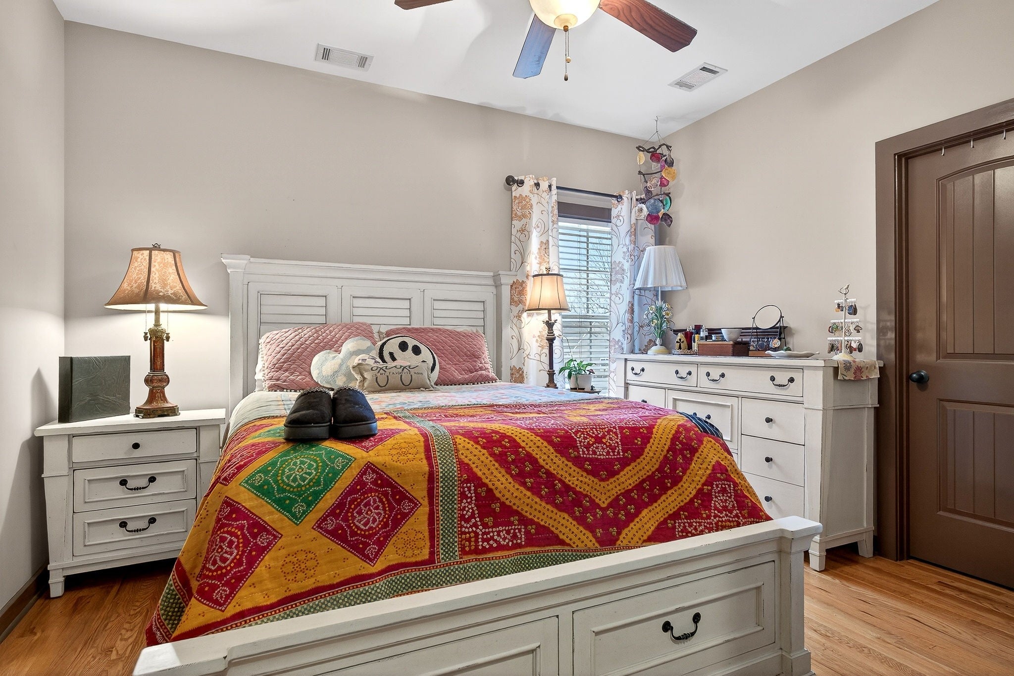 Smithville, Tennessee, 37166, United States, 4 Bedrooms Bedrooms, ,3 BathroomsBathrooms,Residential,For Sale,2008233