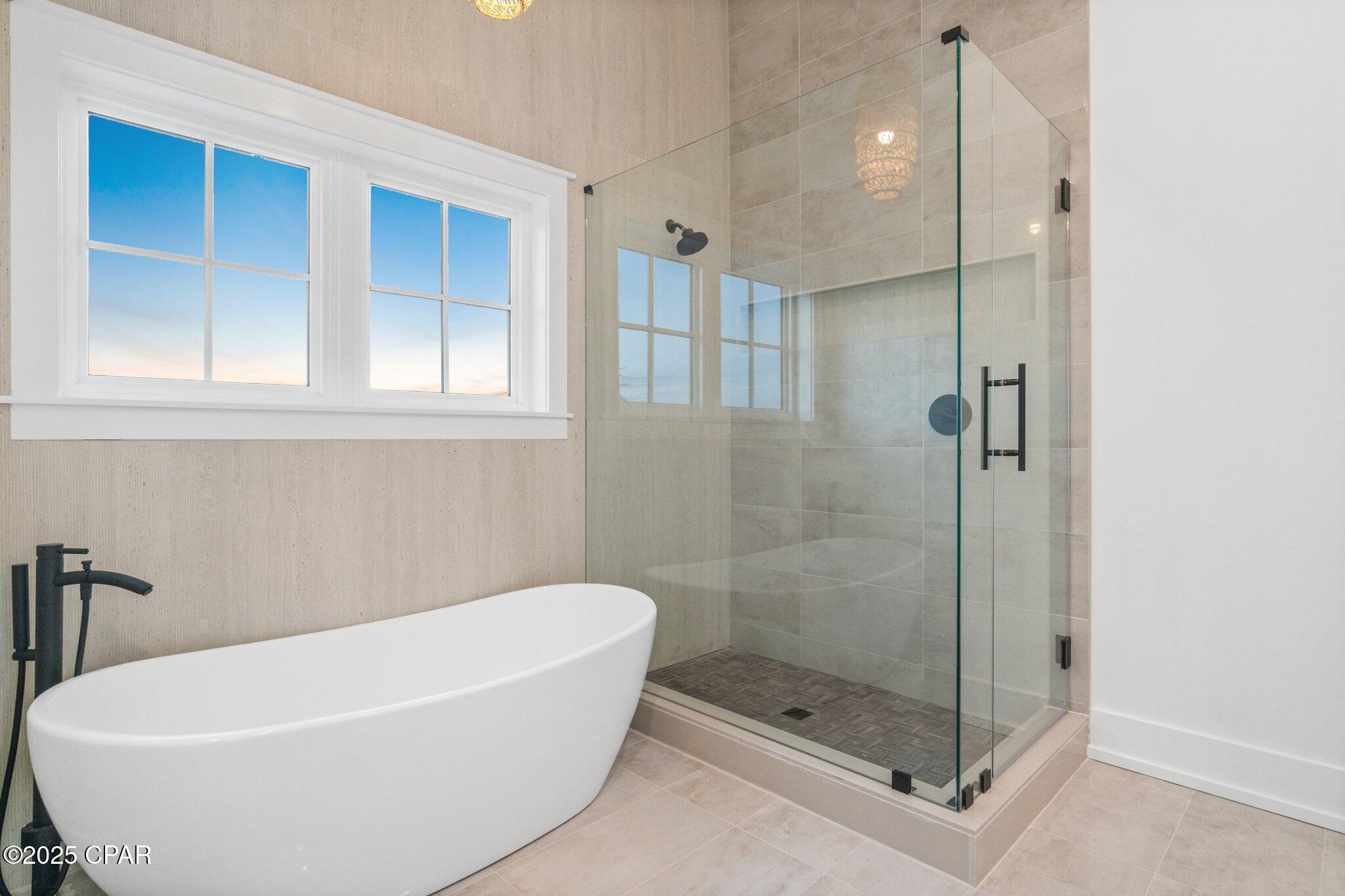 Mexico Beach, Florida, 32456, United States, 5 Bedrooms Bedrooms, ,5 BathroomsBathrooms,Residential,For Sale,1981847