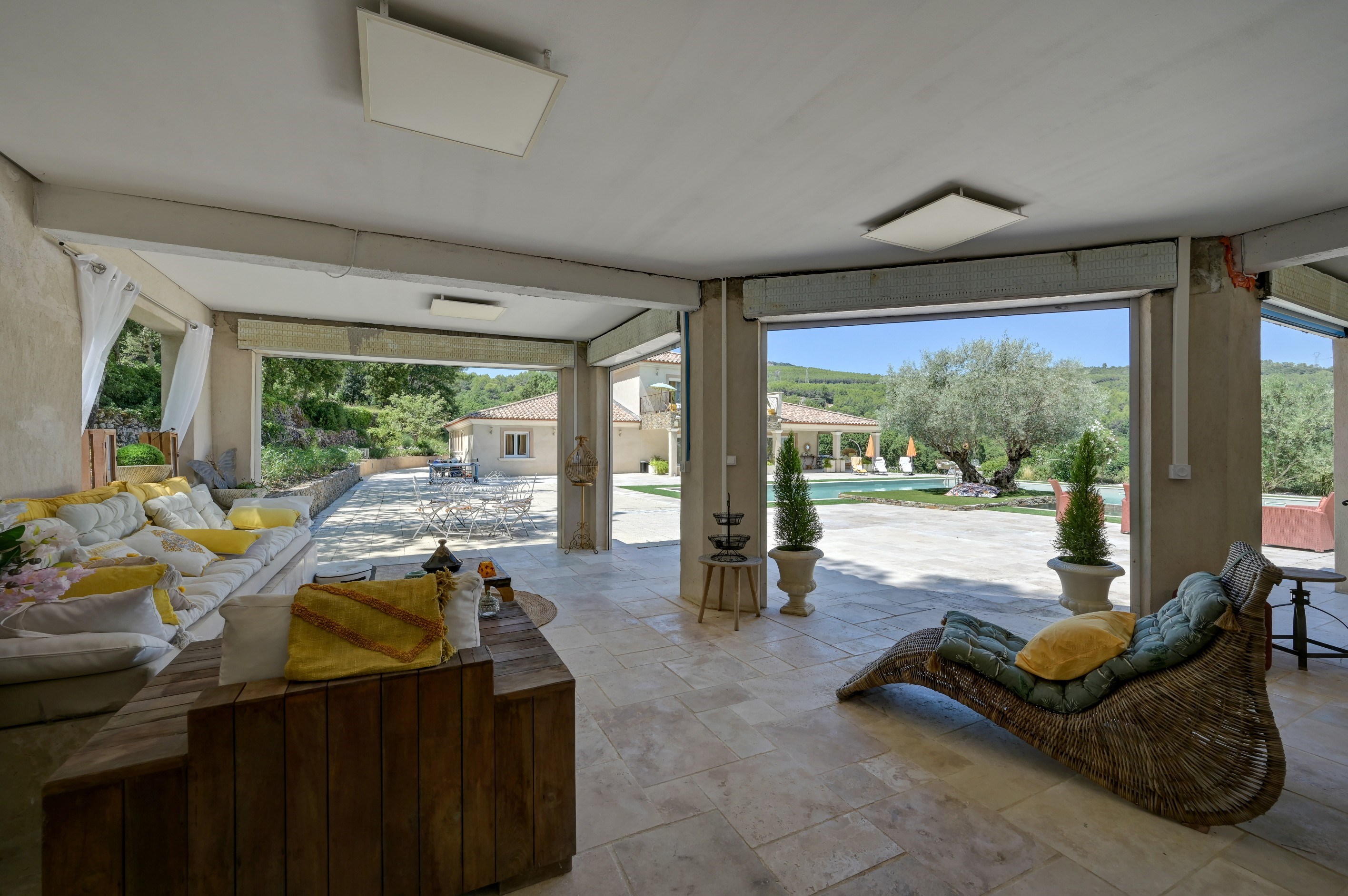  Besse-sur-Issole – Villa with Pool Surrounded by Vineyards - 物件實景