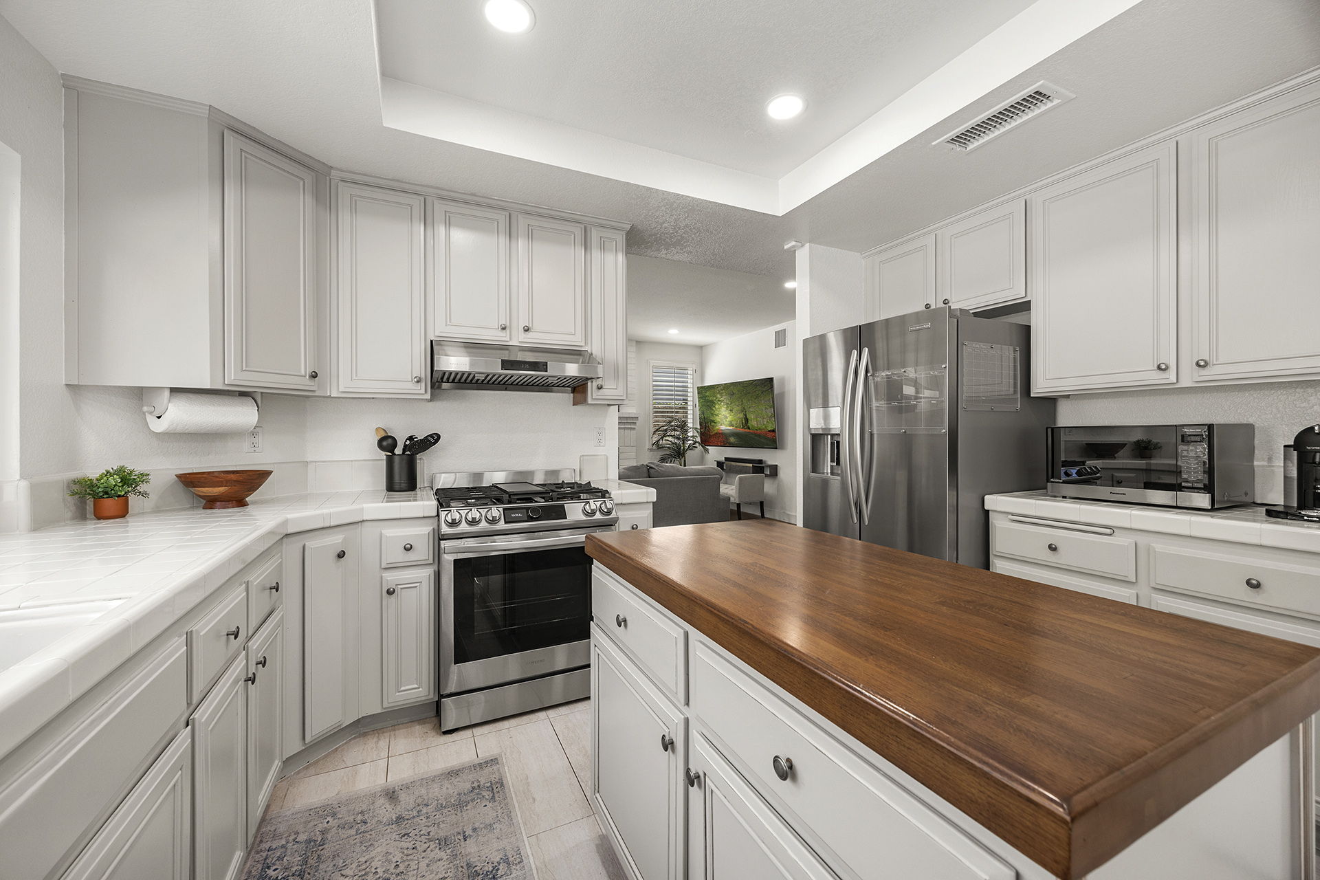 Walnut, California, 91789, United States, 5 Bedrooms Bedrooms, ,3 BathroomsBathrooms,Residential,For Sale,2048876