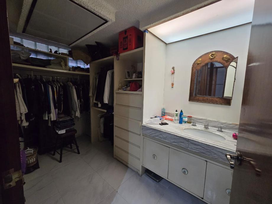 Atizapán de Zaragoza, Estado de méxico, 52959, Mexico, 3 Bedrooms Bedrooms, ,4 BathroomsBathrooms,Residential,For Sale,1971452