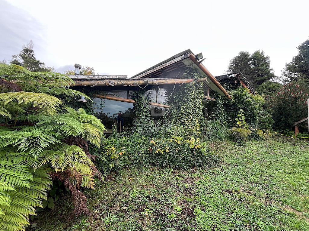 Puerto Montt, Chile, 5 Bedrooms Bedrooms, ,3 BathroomsBathrooms,Residential,For Sale,1907839