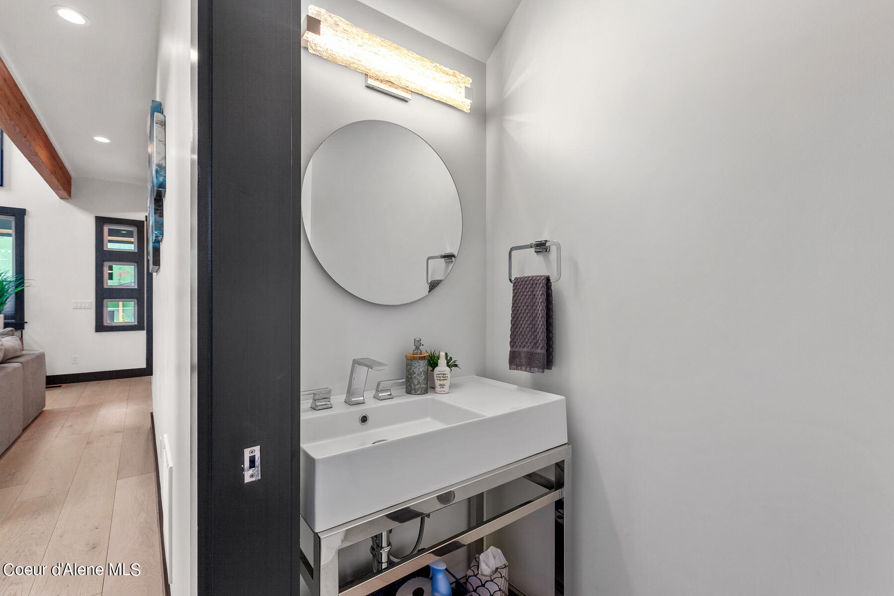 Coeur d'Alene, Idaho, 83814, United States, 4 Bedrooms Bedrooms, ,1 BathroomBathrooms,Residential,For Sale,1975946