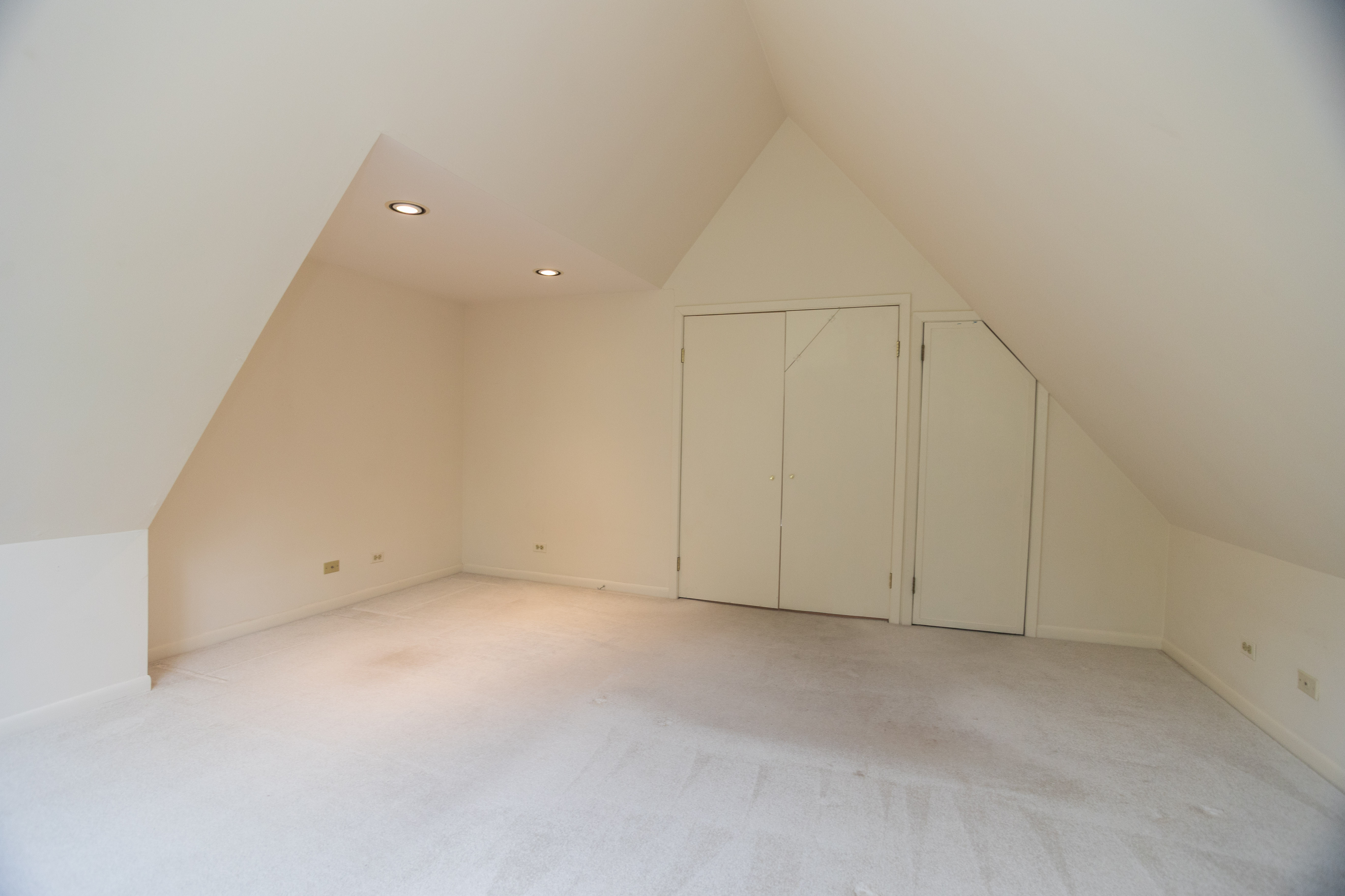  Two-story Expanded Bungalow - 物件實景